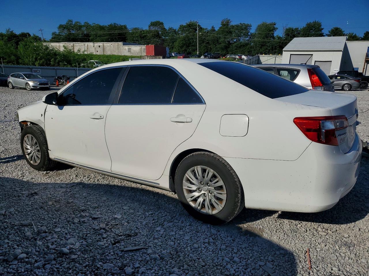 2012 Toyota Camry Le White vin: 4T4BF1FK1CR241943