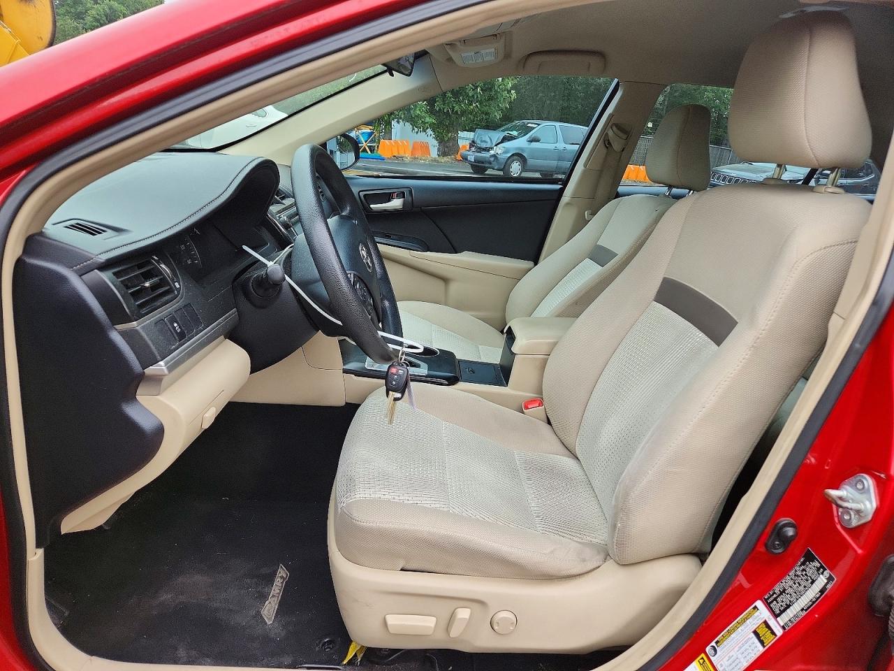 2013 Toyota Camry Le Red vin: 4T4BF1FK1DR276256