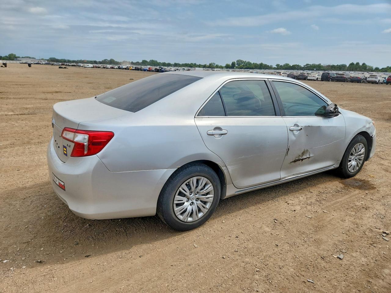 2013 Toyota Camry Le Silver vin: 4T4BF1FK1DR276449