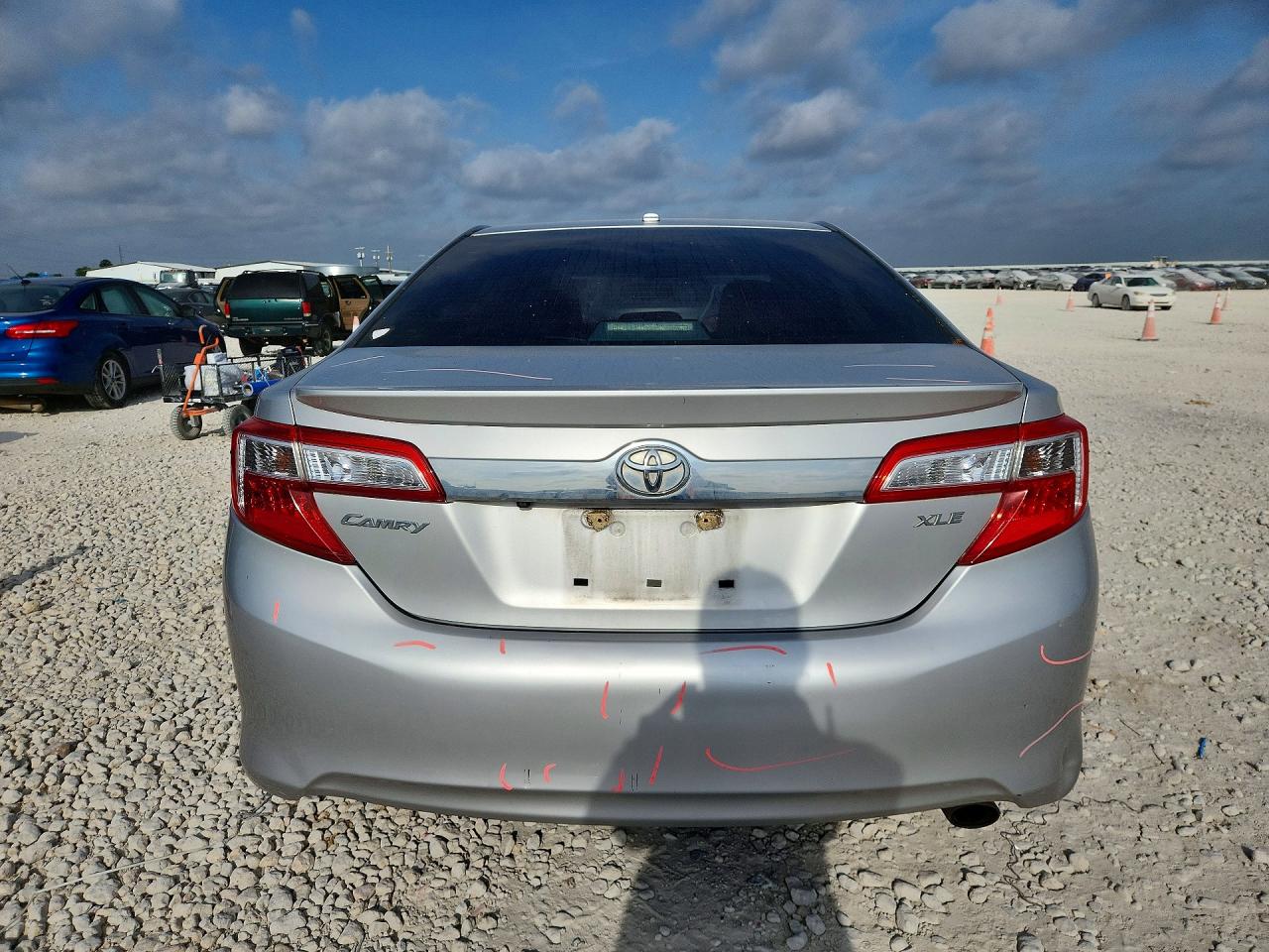 2013 Toyota Camry Xle Silver vin: 4T4BF1FK1DR277536