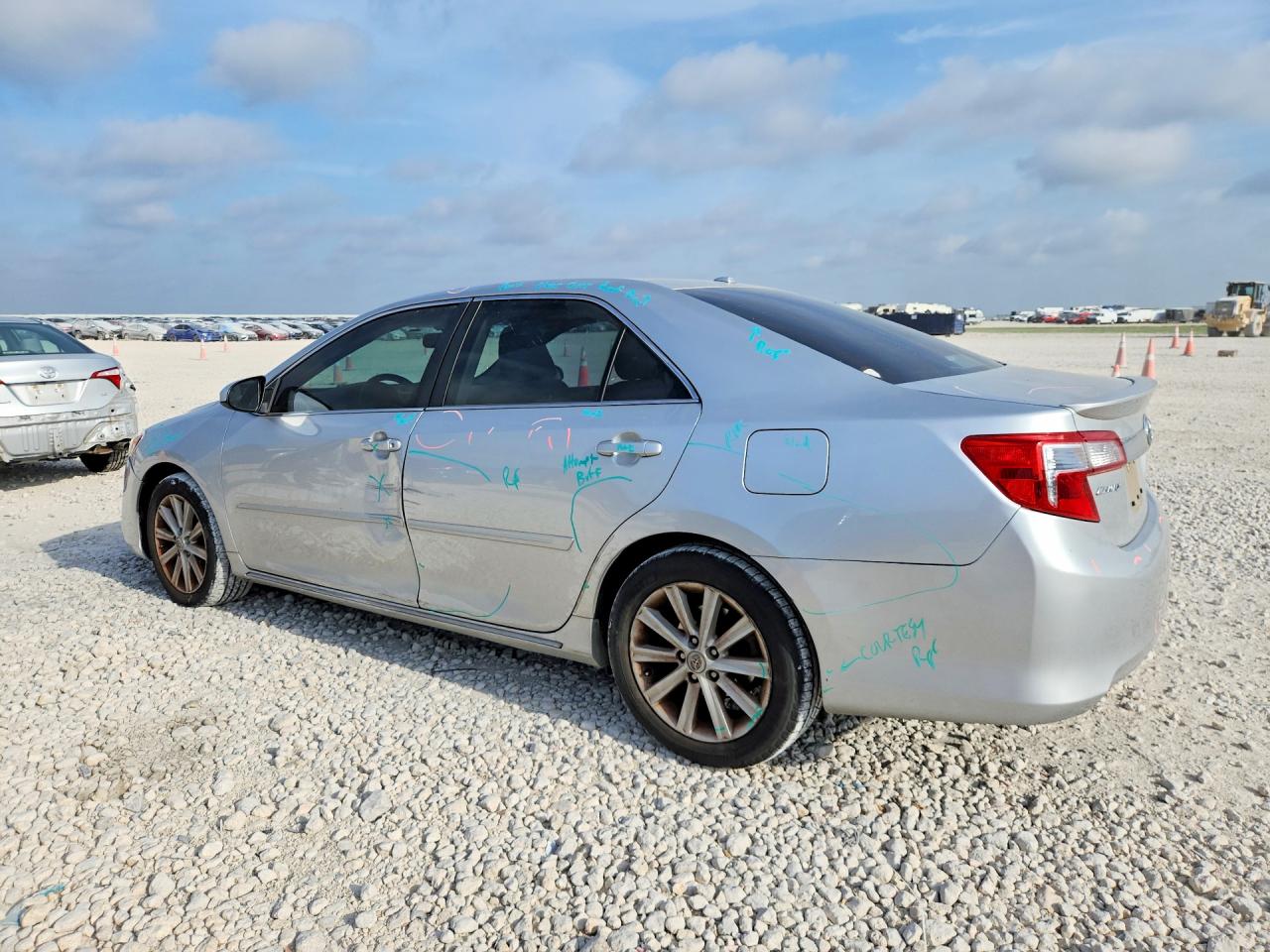2013 Toyota Camry Xle Silver vin: 4T4BF1FK1DR277536