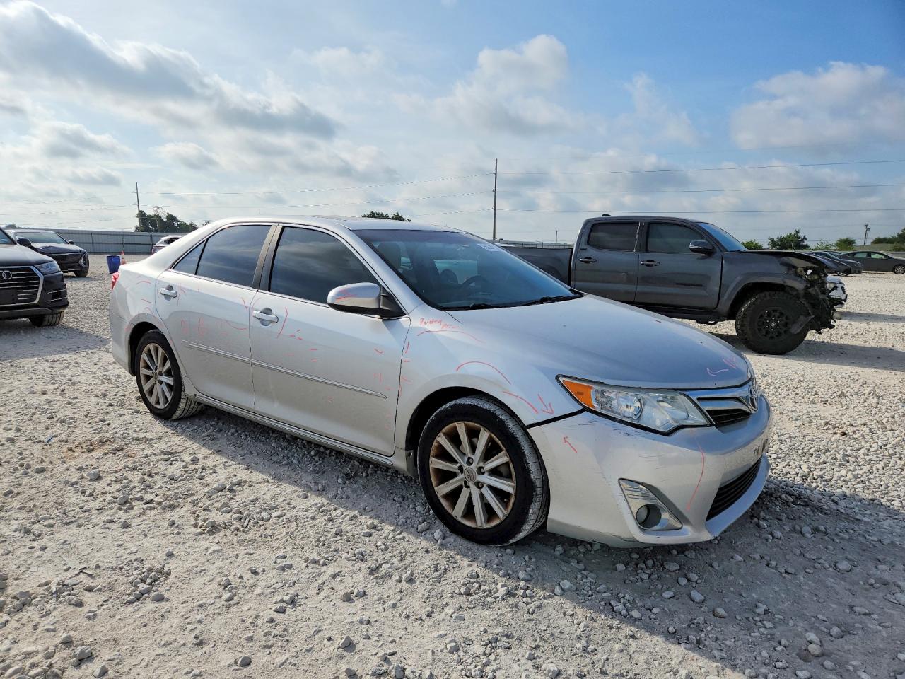 2013 Toyota Camry Xle Silver vin: 4T4BF1FK1DR277536
