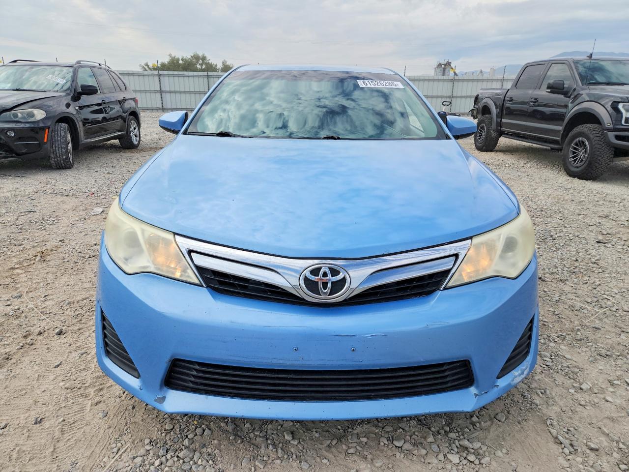 2013 Toyota Camry Le Blue vin: 4T4BF1FK1DR300832