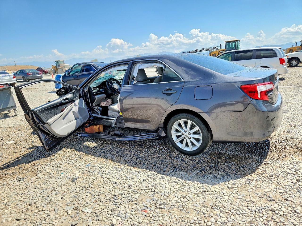 2013 Toyota Camry Xle Gray vin: 4T4BF1FK1DR316948