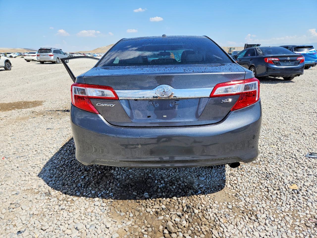 2013 Toyota Camry Xle Gray vin: 4T4BF1FK1DR316948