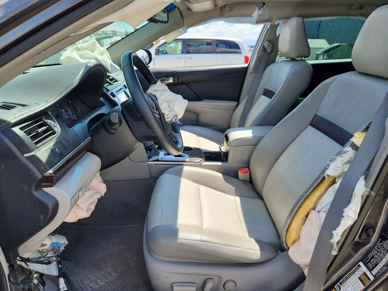 2013 Toyota Camry Xle Gray vin: 4T4BF1FK1DR316948