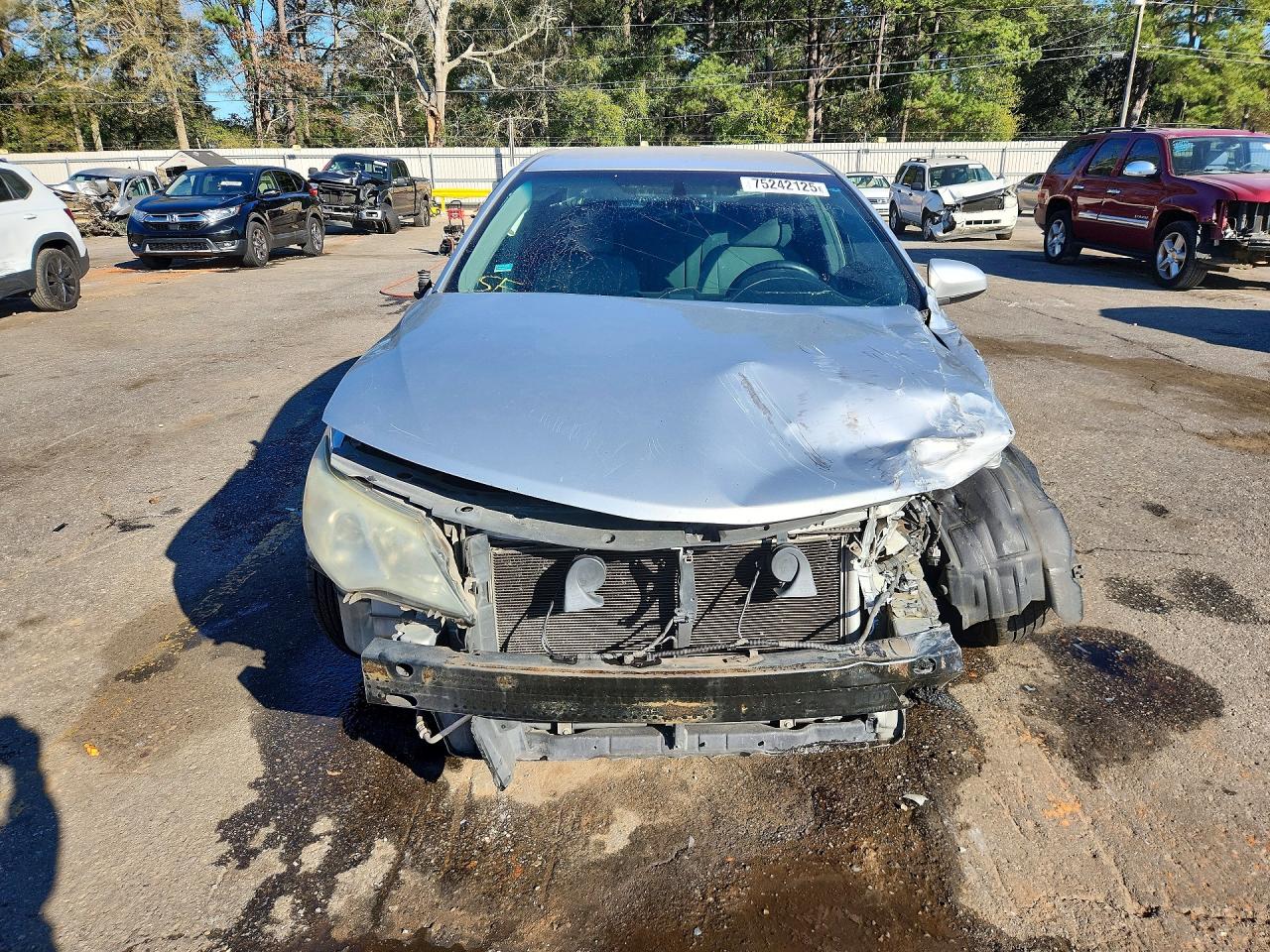 2013 Toyota Camry Le Silver vin: 4T4BF1FK1DR332437