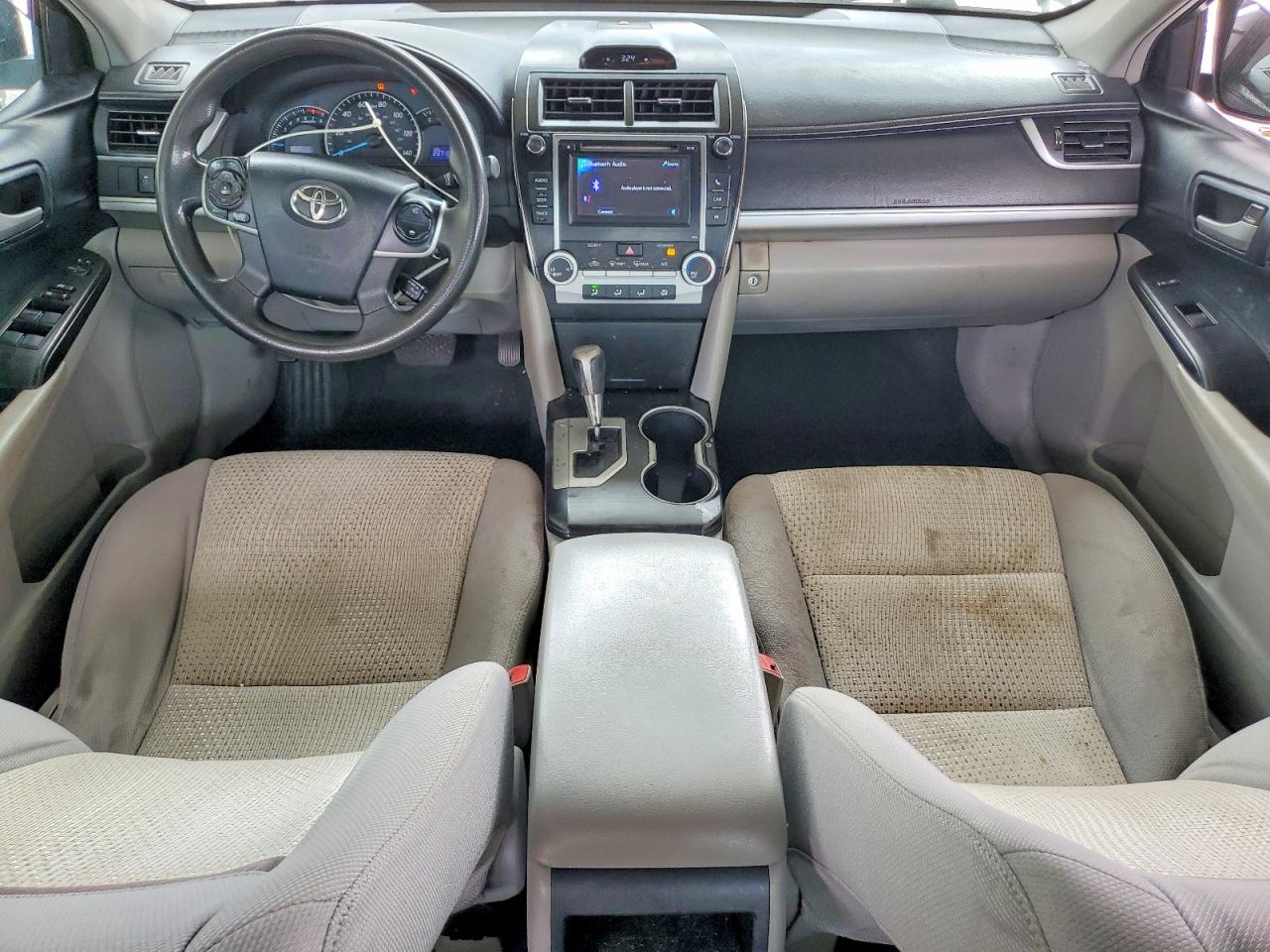 2013 Toyota Camry Le Silver vin: 4T4BF1FK1DR334463