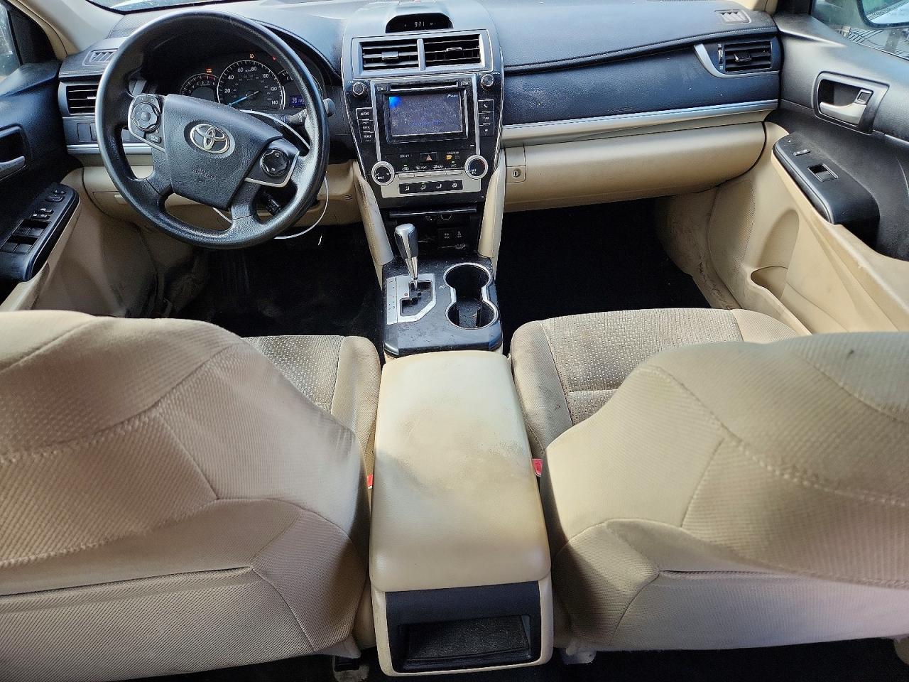 2014 Toyota Camry Le White vin: 4T4BF1FK1ER341415