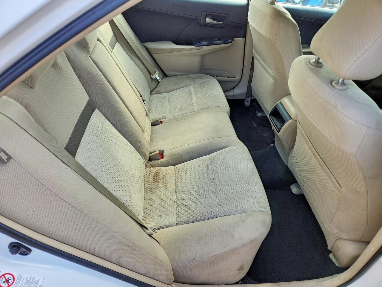 2014 Toyota Camry Le White vin: 4T4BF1FK1ER341415