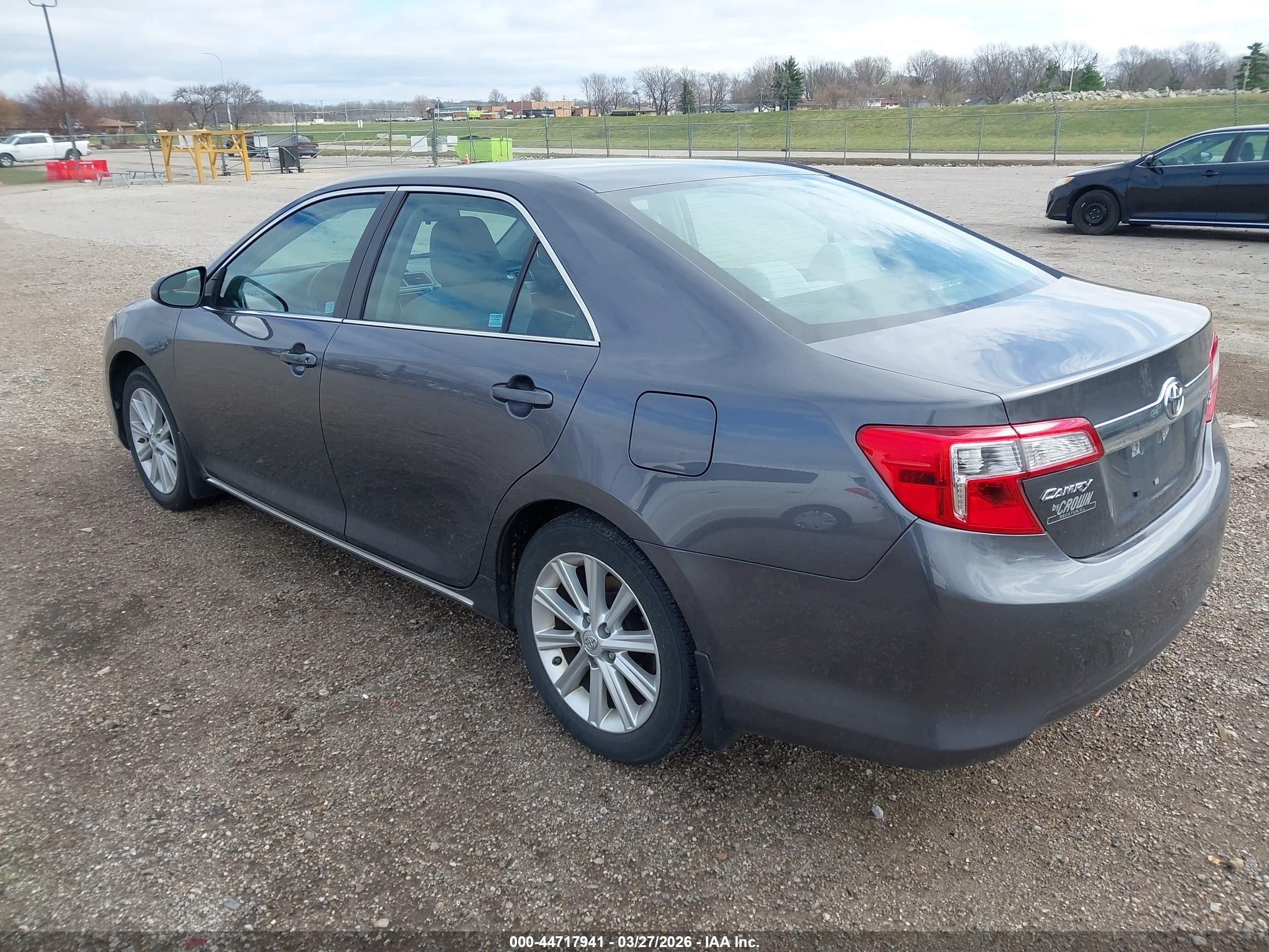 2014 Toyota Camry Xle Gray vin: 4T4BF1FK1ER341737