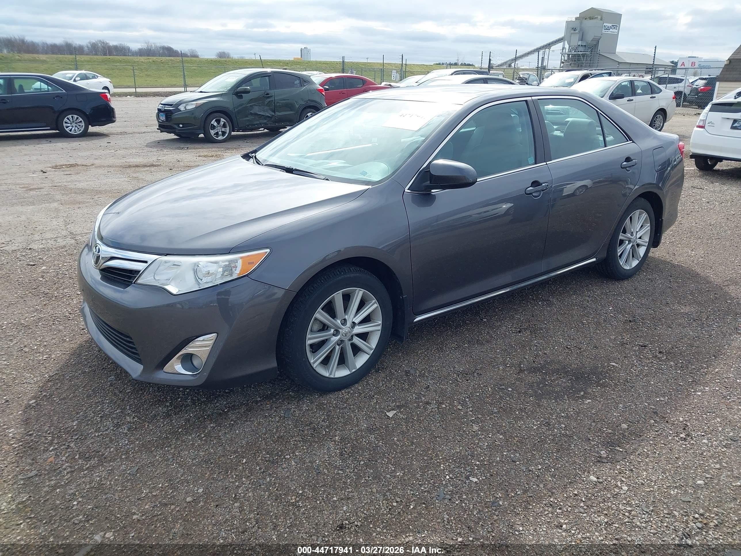 2014 Toyota Camry Xle Gray vin: 4T4BF1FK1ER341737