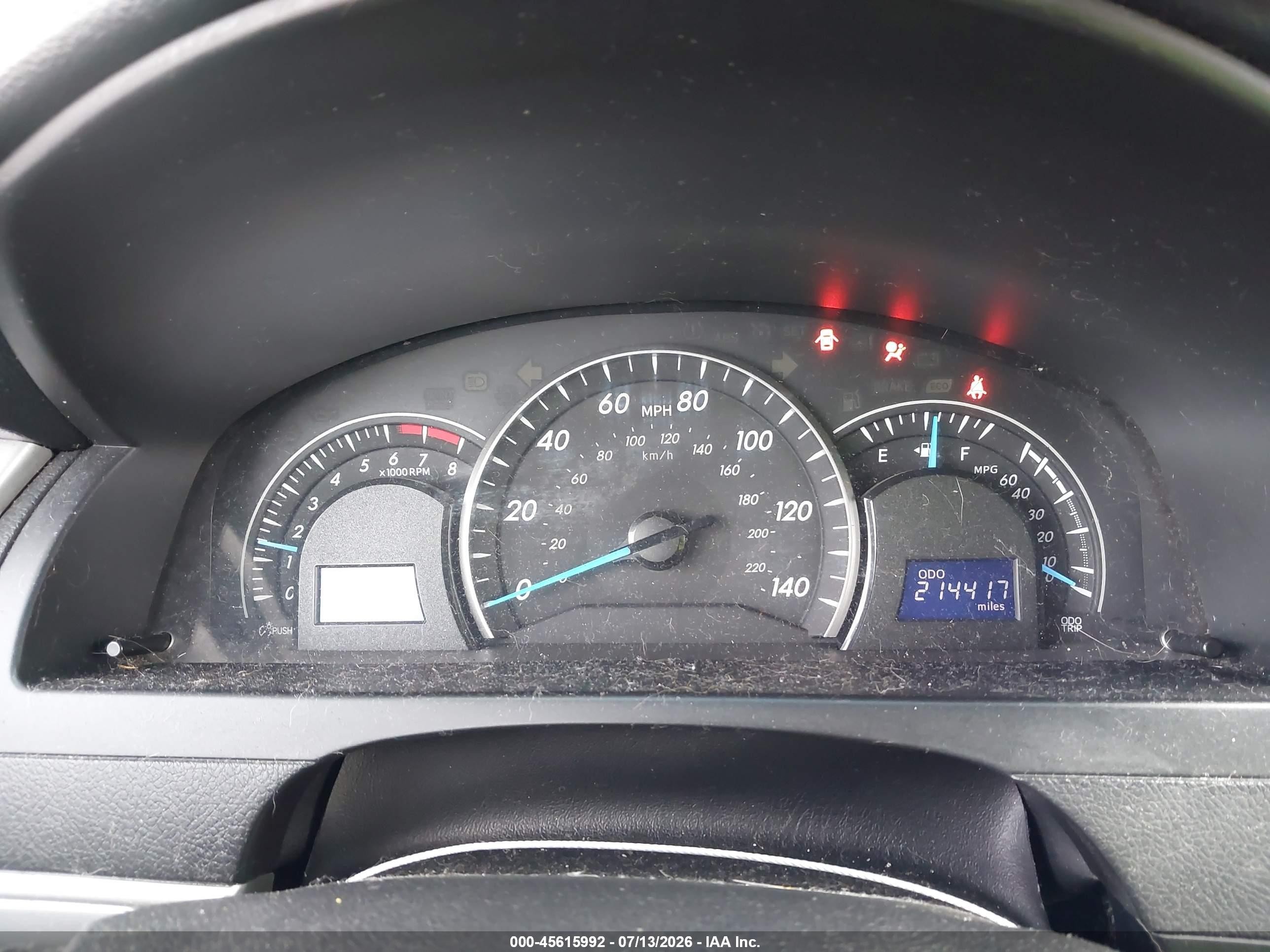 2014 Toyota Camry Le Серый vin: 4T4BF1FK1ER346937
