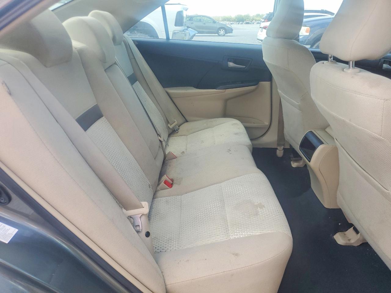 2014 Toyota Camry Le Green vin: 4T4BF1FK1ER372339