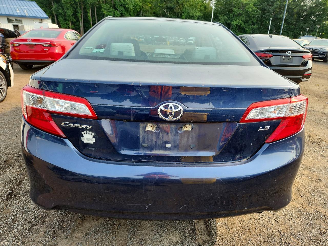 2014 Toyota Camry Le Blue vin: 4T4BF1FK1ER376102