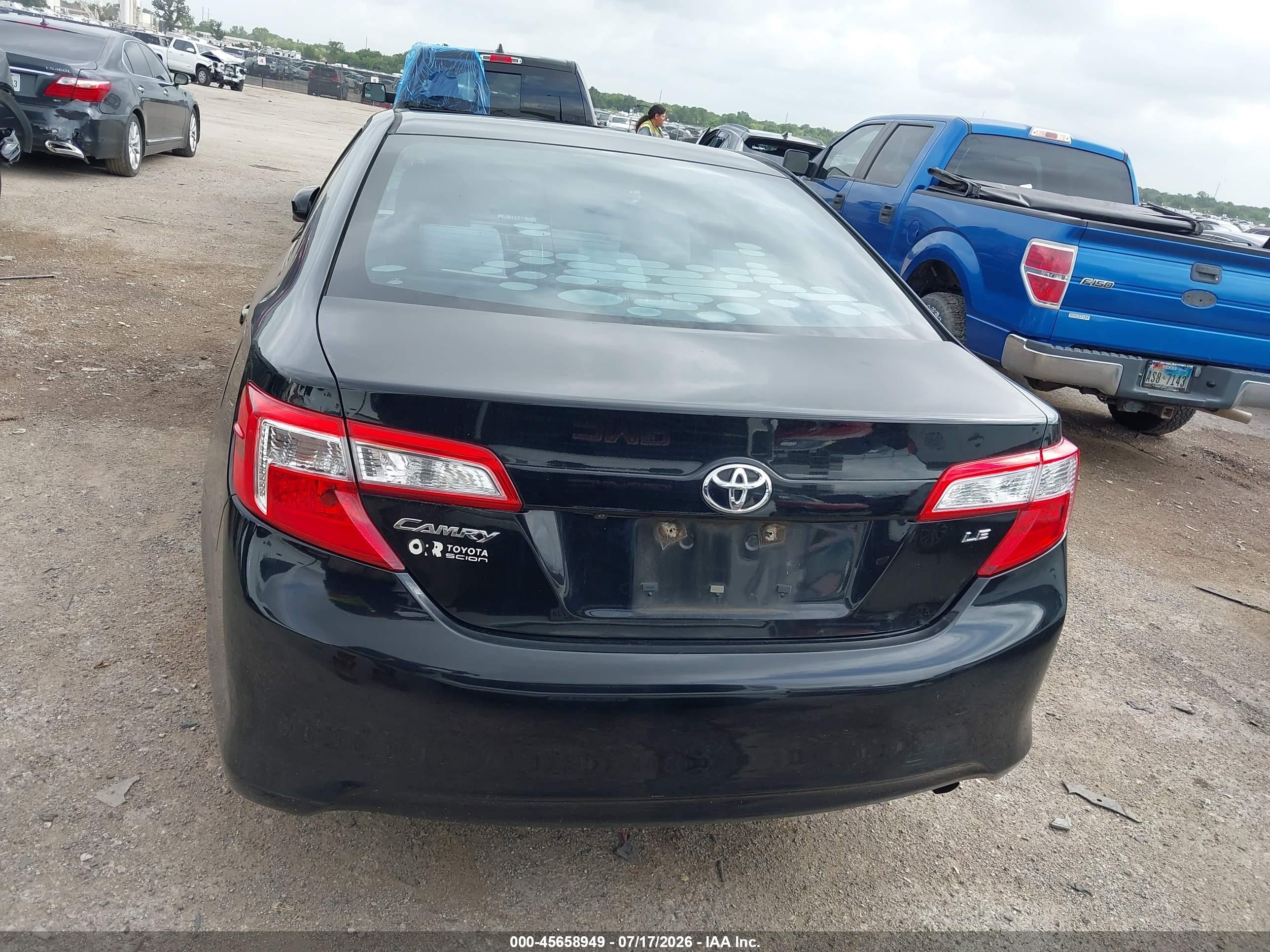 2014 Toyota Camry Le Черный vin: 4T4BF1FK1ER392560