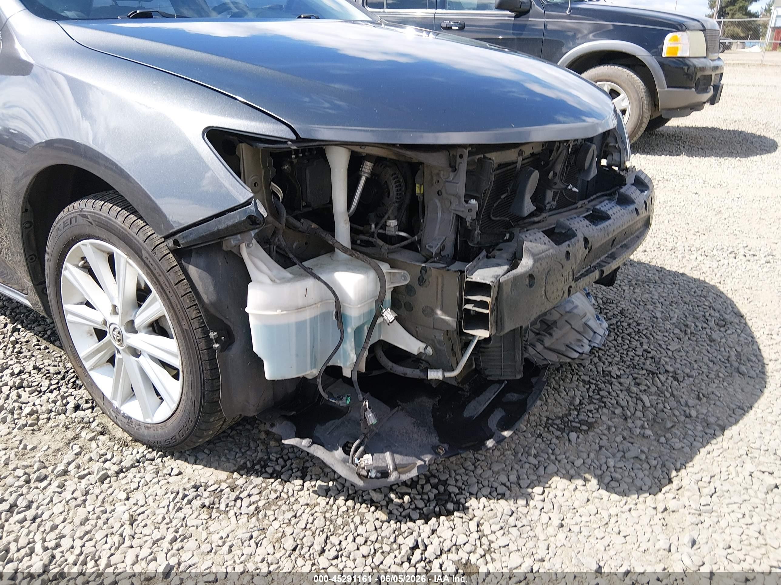 2014 Toyota Camry Xle Gray vin: 4T4BF1FK1ER409972