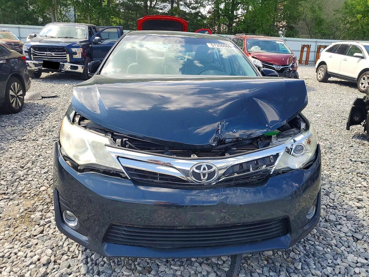 2014 Toyota Camry Le Blue vin: 4T4BF1FK1ER417019
