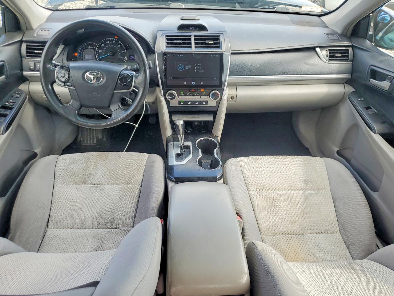 2014 Toyota Camry Le Blue vin: 4T4BF1FK1ER417019