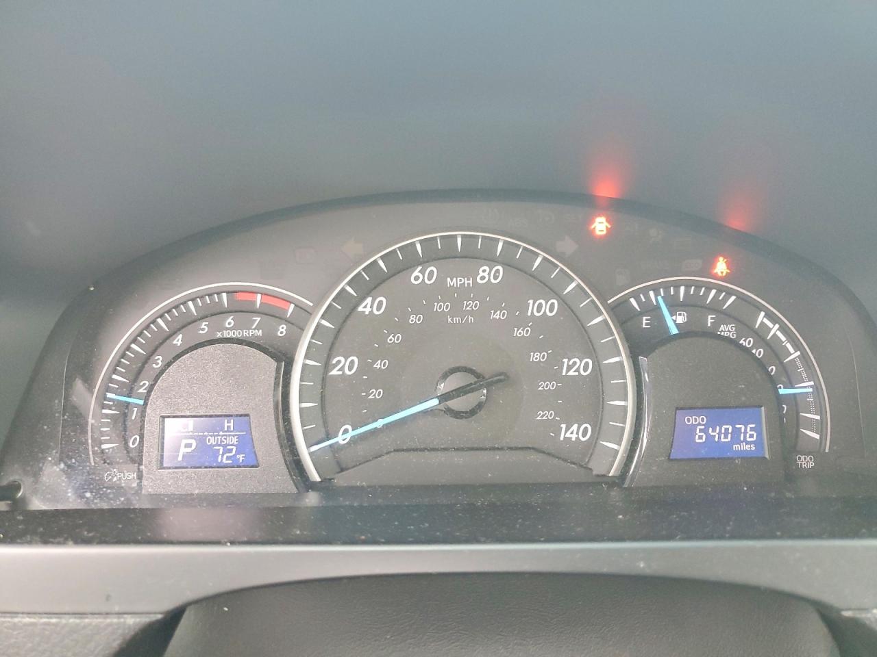 2014 Toyota Camry Le Blue vin: 4T4BF1FK1ER420809