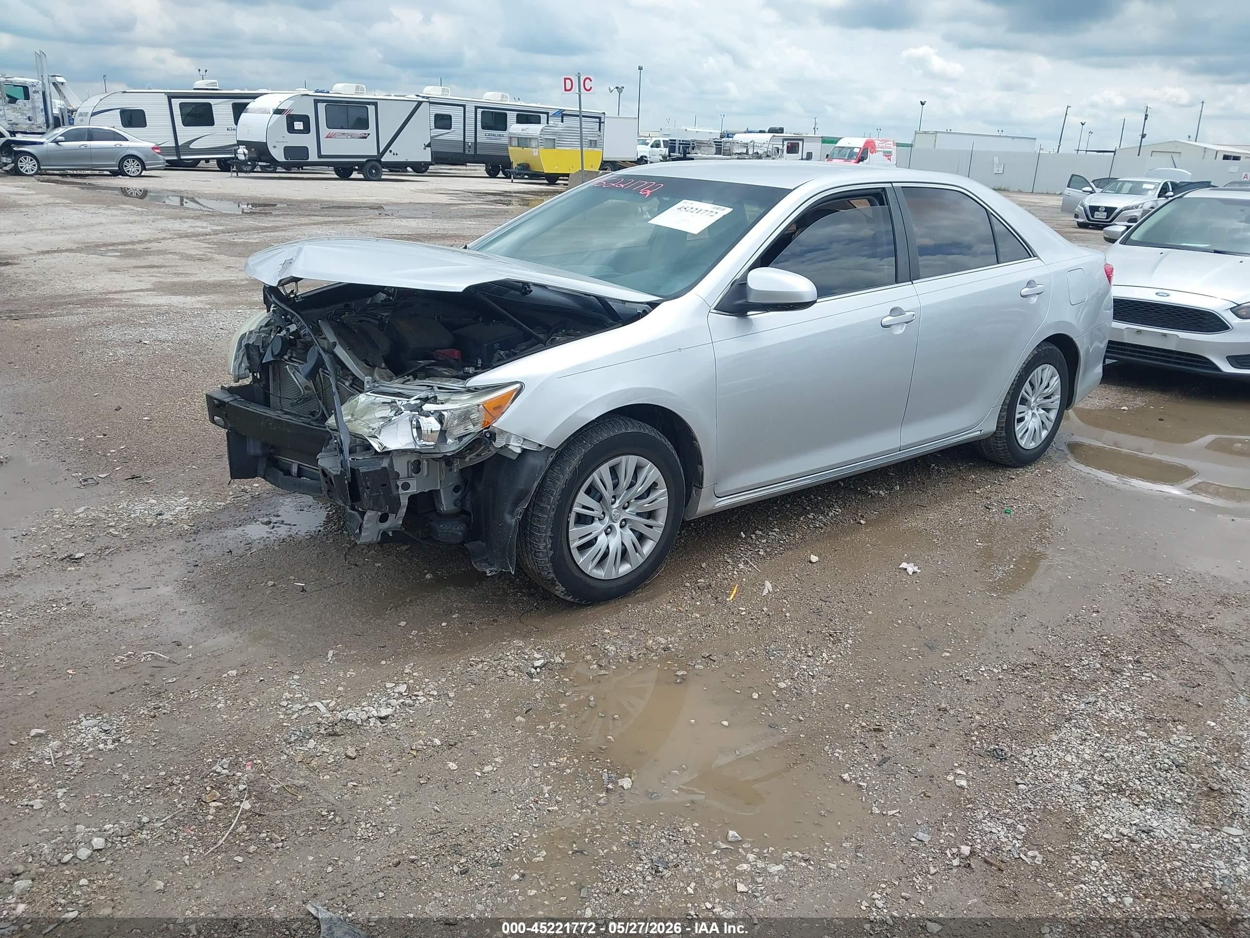 2014 Toyota Camry Le Silver vin: 4T4BF1FK1ER423970