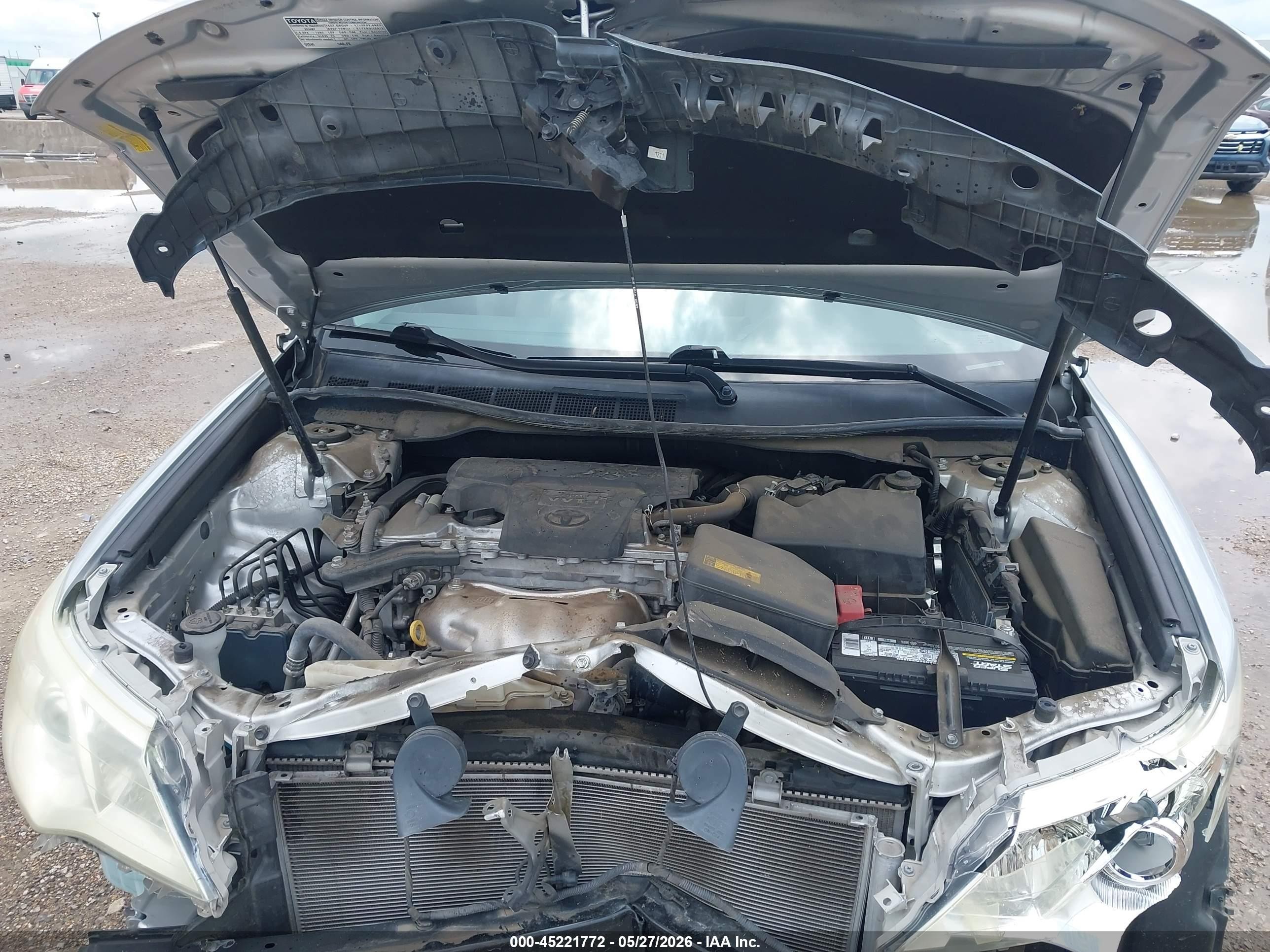 2014 Toyota Camry Le Silver vin: 4T4BF1FK1ER423970