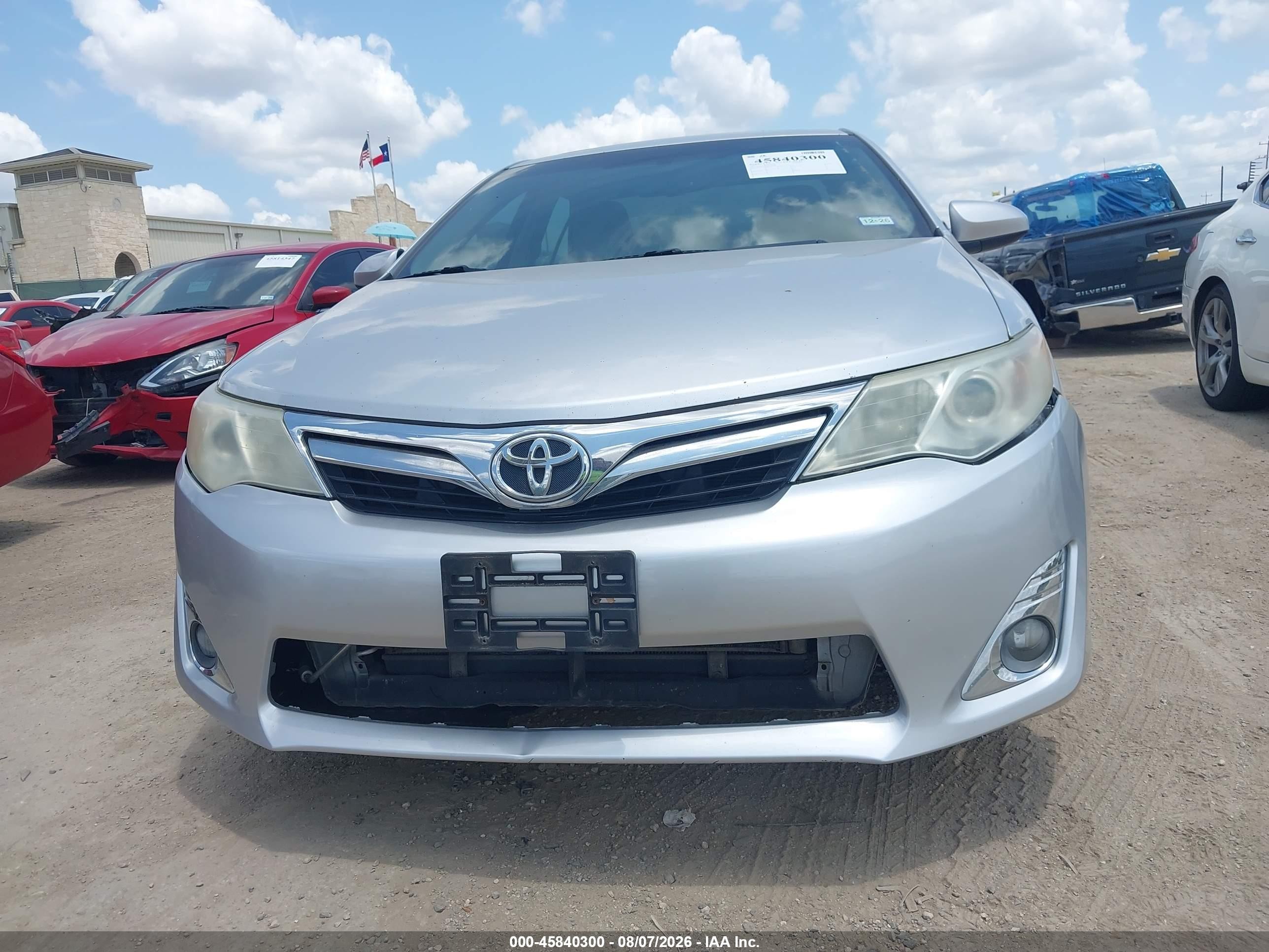 2014 Toyota Camry Xle Серебряный vin: 4T4BF1FK1ER427856