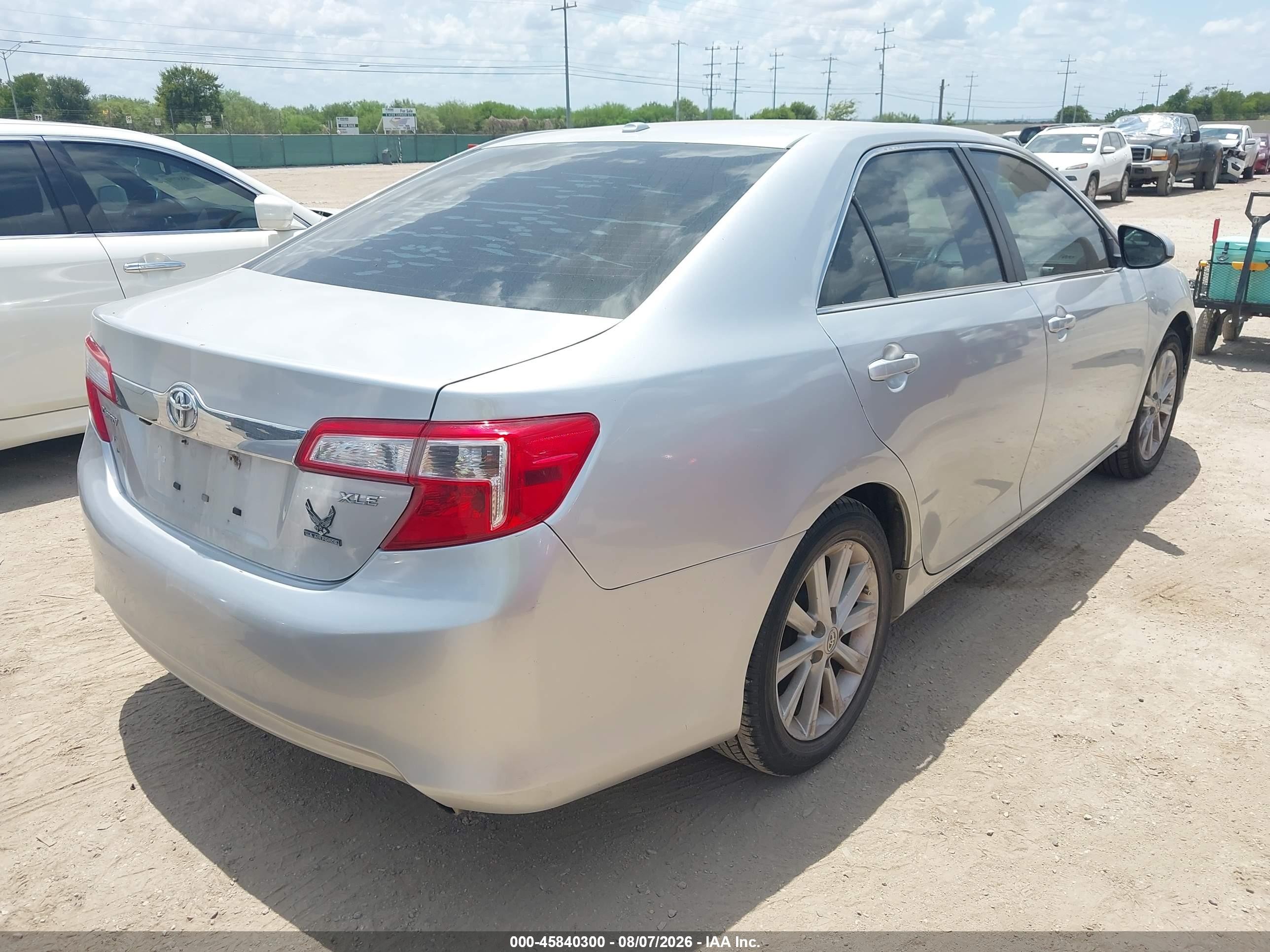 2014 Toyota Camry Xle Серебряный vin: 4T4BF1FK1ER427856