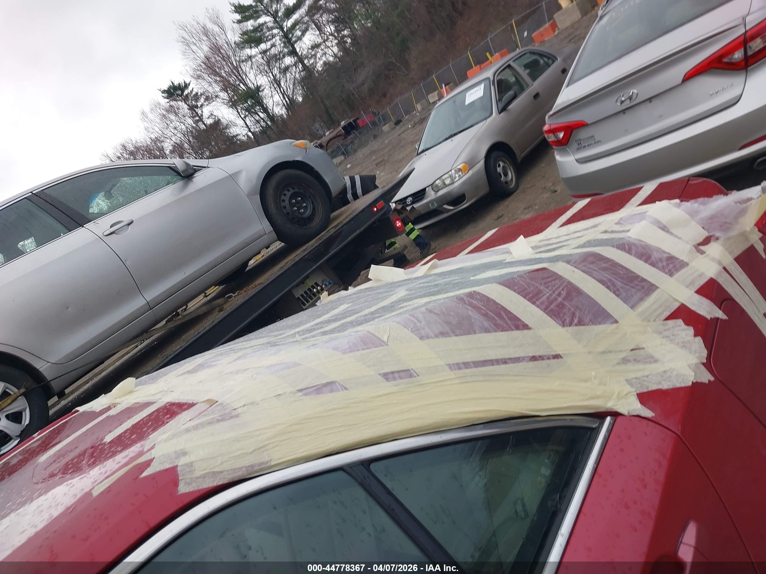 2014 Toyota Camry Le Red vin: 4T4BF1FK1ER439795