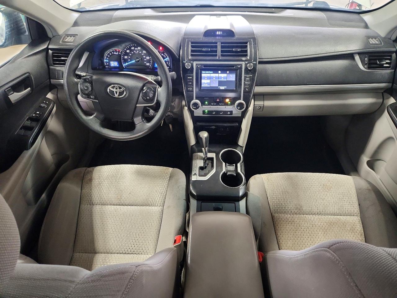 2014 Toyota Camry Le Silver vin: 4T4BF1FK1ER439814