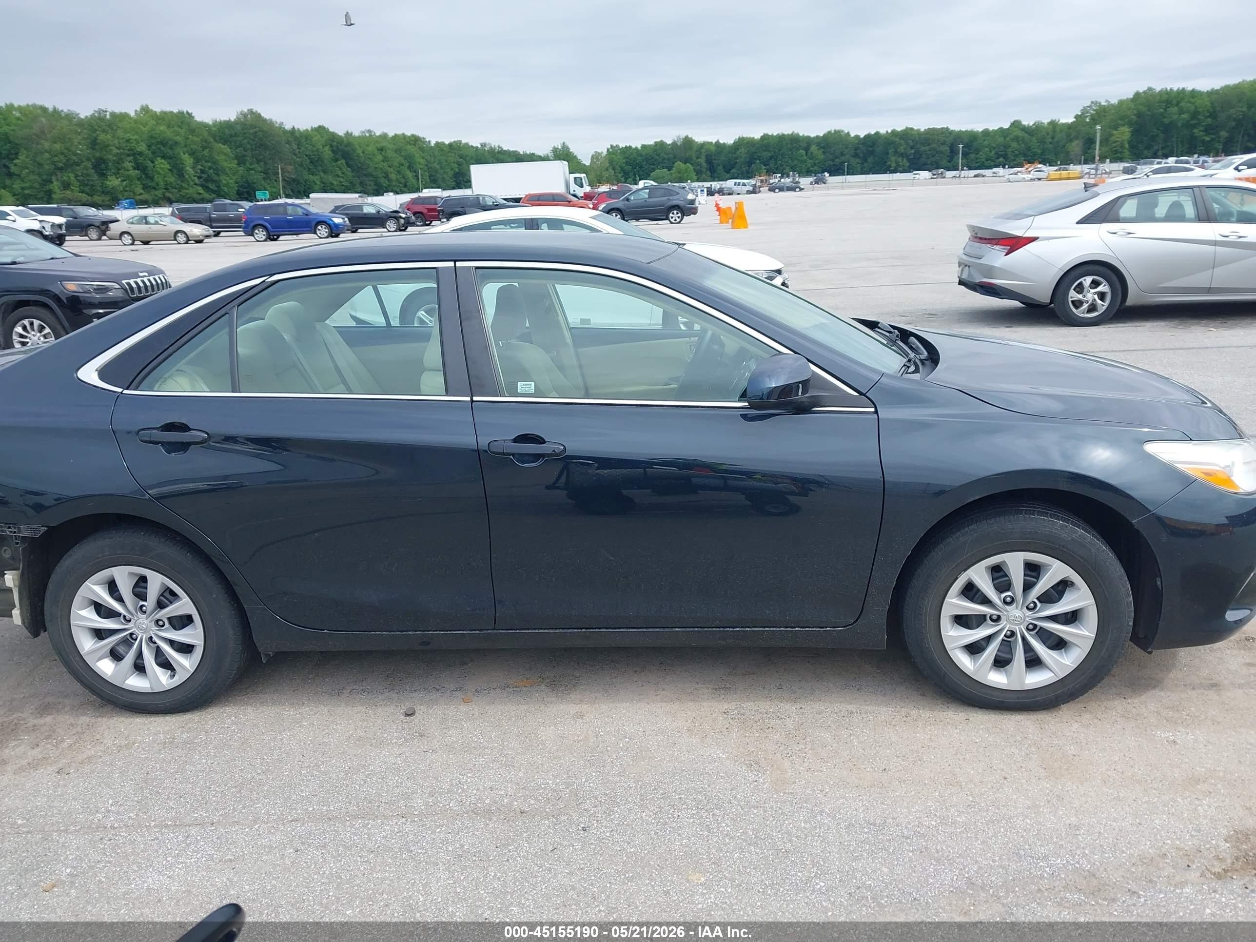 2015 Toyota Camry Le Black vin: 4T4BF1FK1FR474340