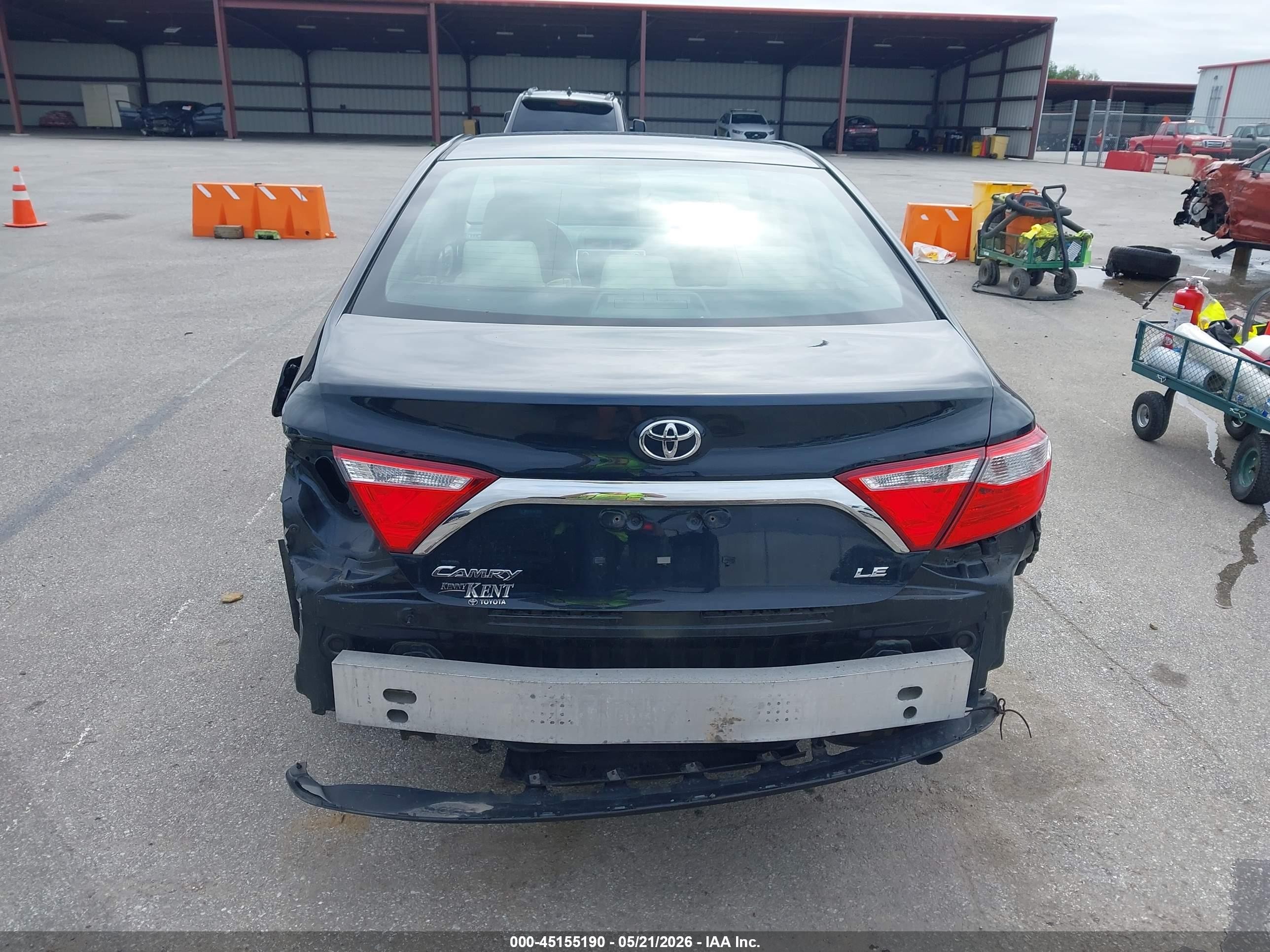 2015 Toyota Camry Le Black vin: 4T4BF1FK1FR474340