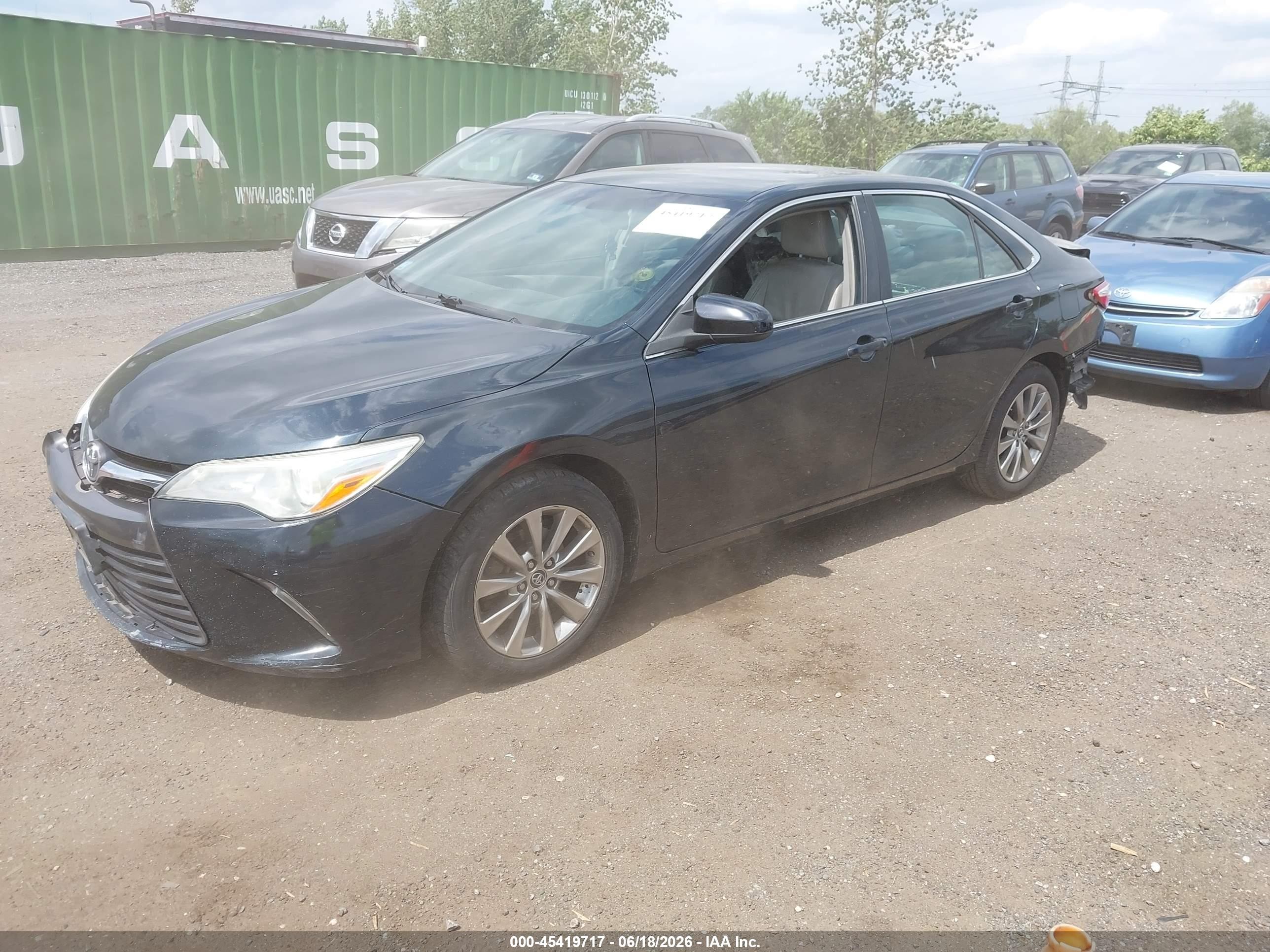 2015 Toyota Camry Xle Blue vin: 4T4BF1FK1FR495088