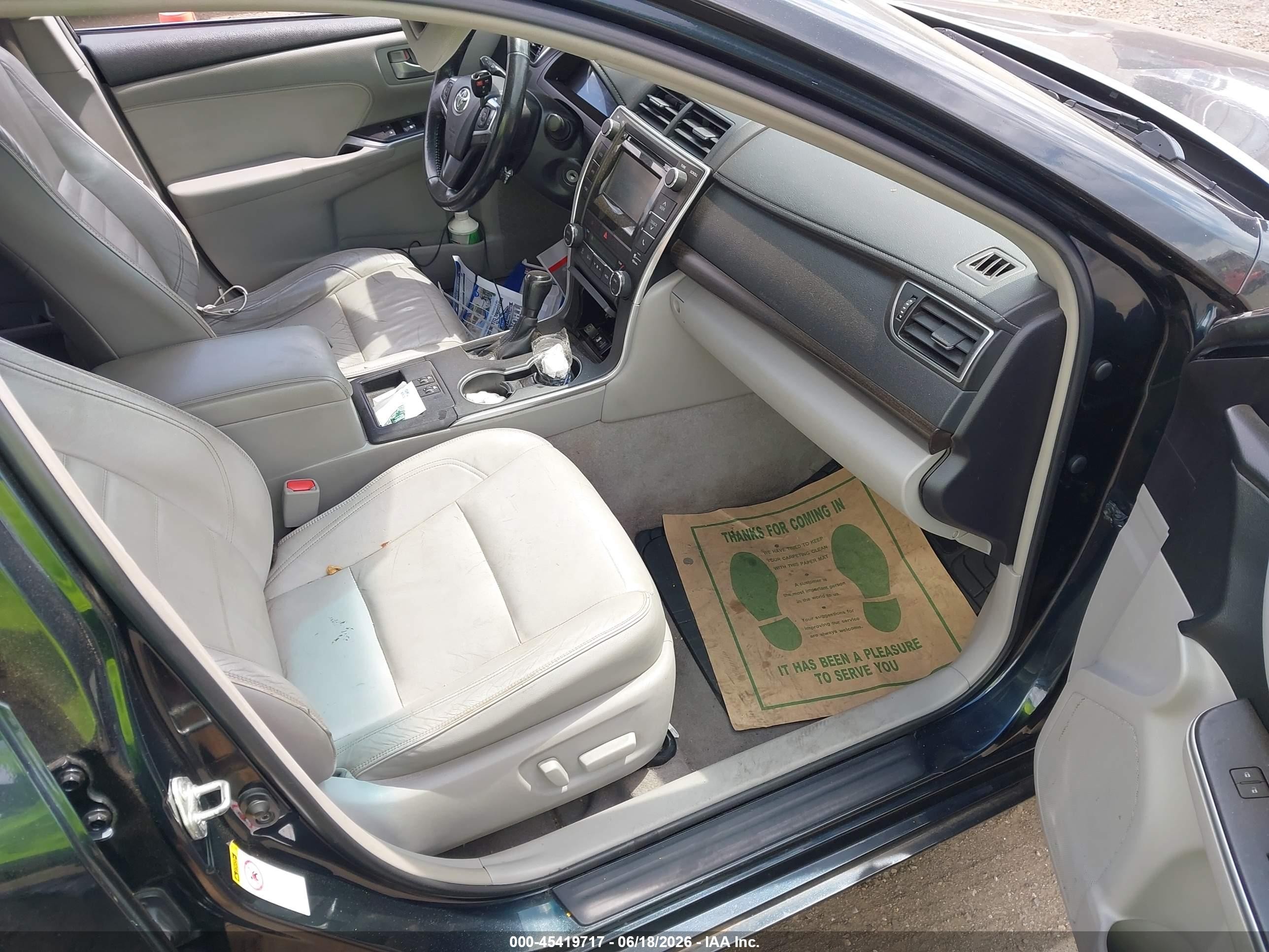 2015 Toyota Camry Xle Blue vin: 4T4BF1FK1FR495088
