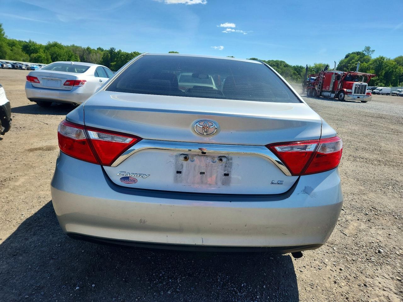 2015 Toyota Camry Le Gray vin: 4T4BF1FK1FR495852
