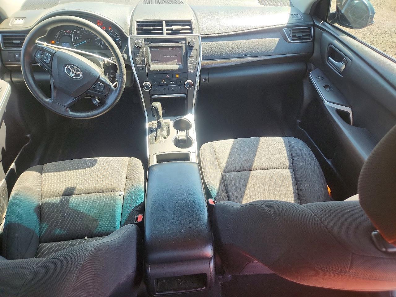2015 Toyota Camry Le Gray vin: 4T4BF1FK1FR495852