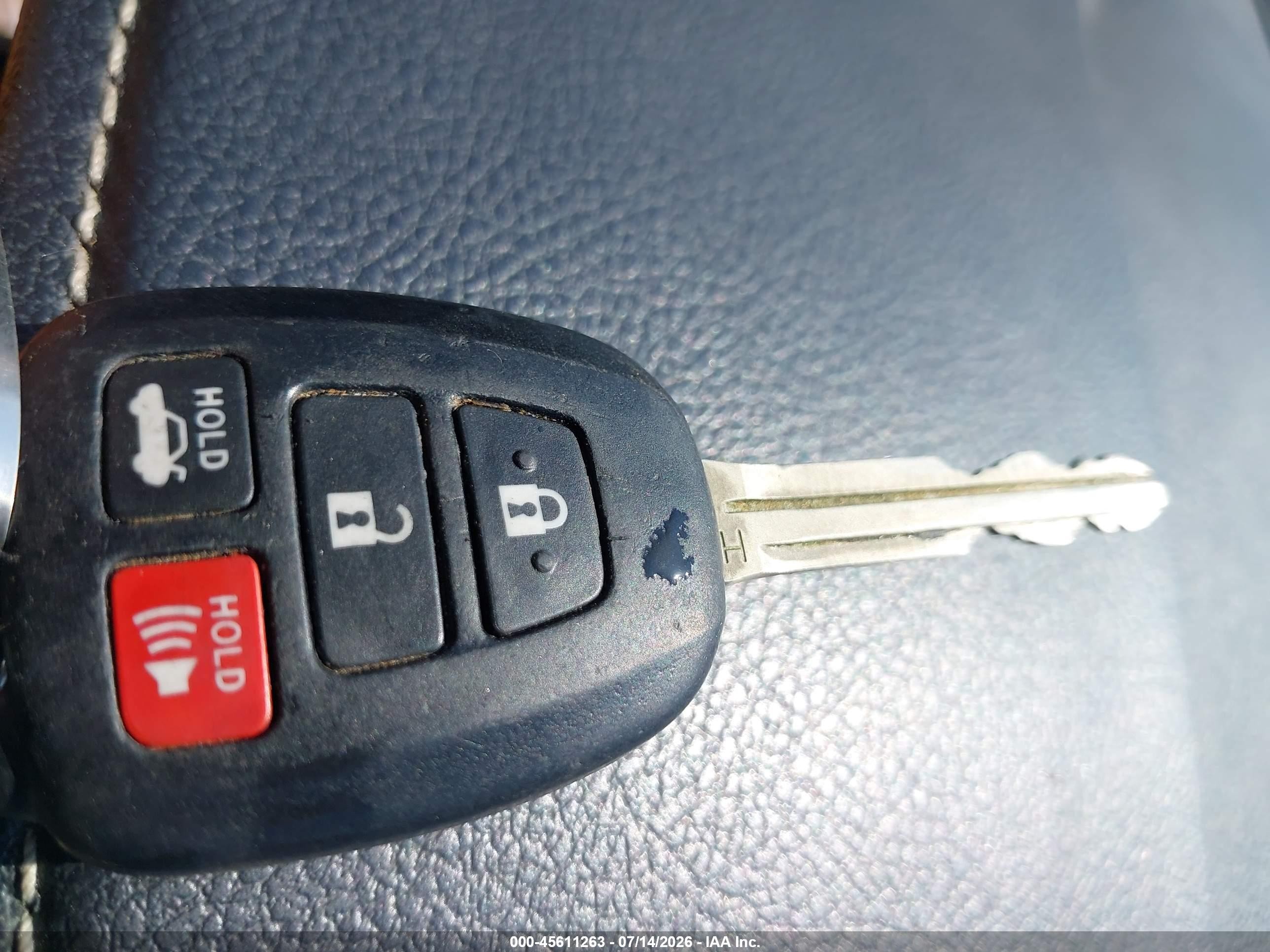 2015 Toyota Camry Le Silver vin: 4T4BF1FK1FR510544