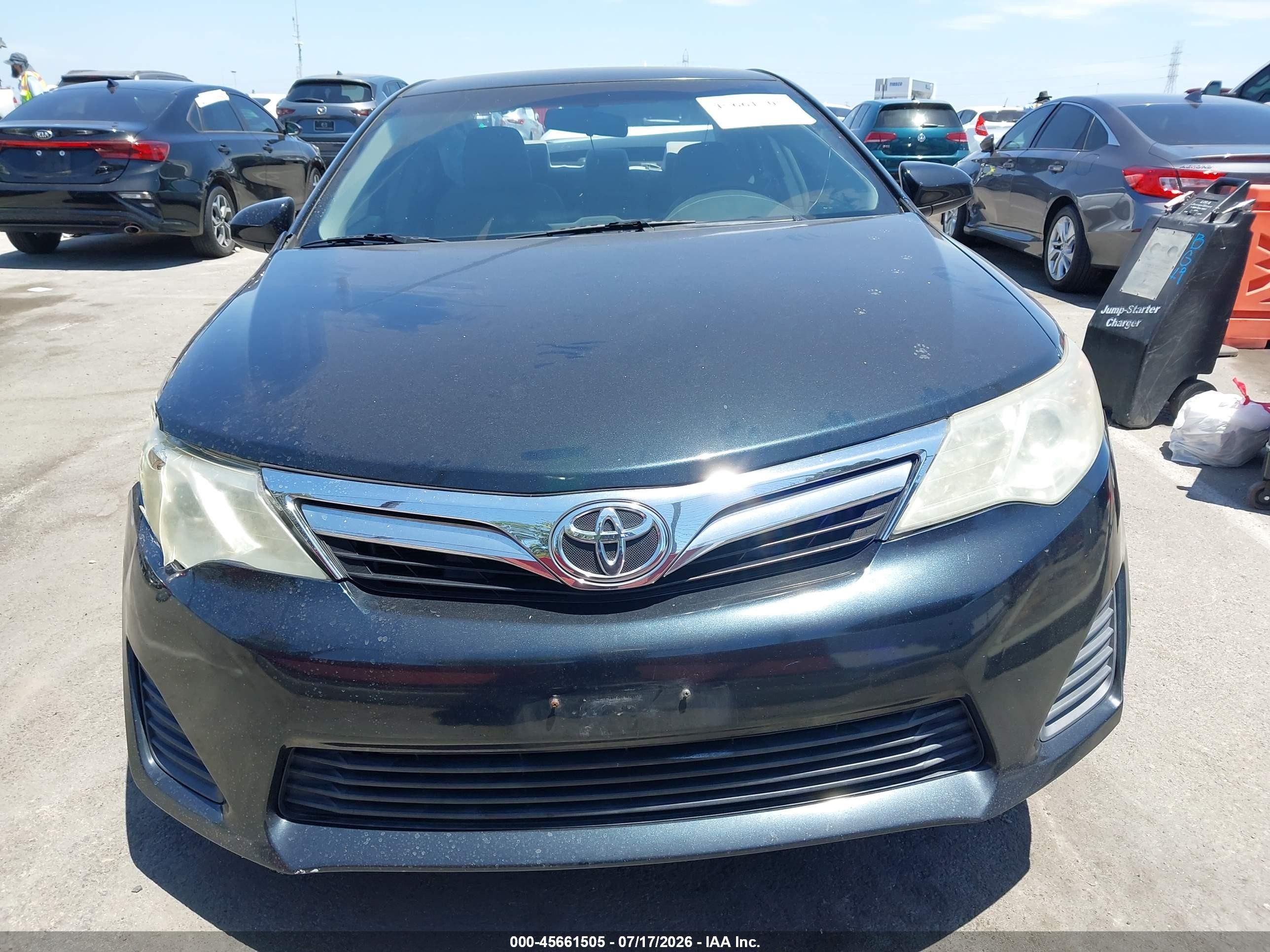 2012 Toyota Camry Le Черный vin: 4T4BF1FK2CR160093