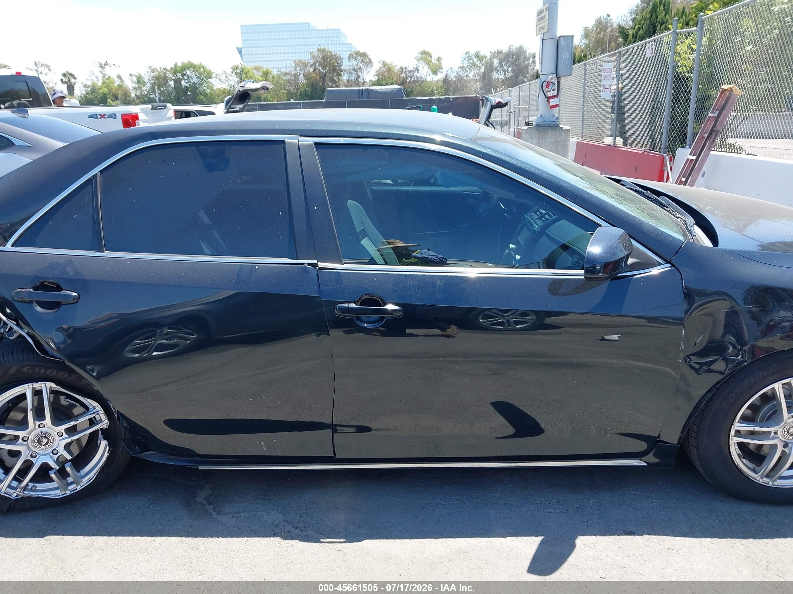 2012 Toyota Camry Le Черный vin: 4T4BF1FK2CR160093