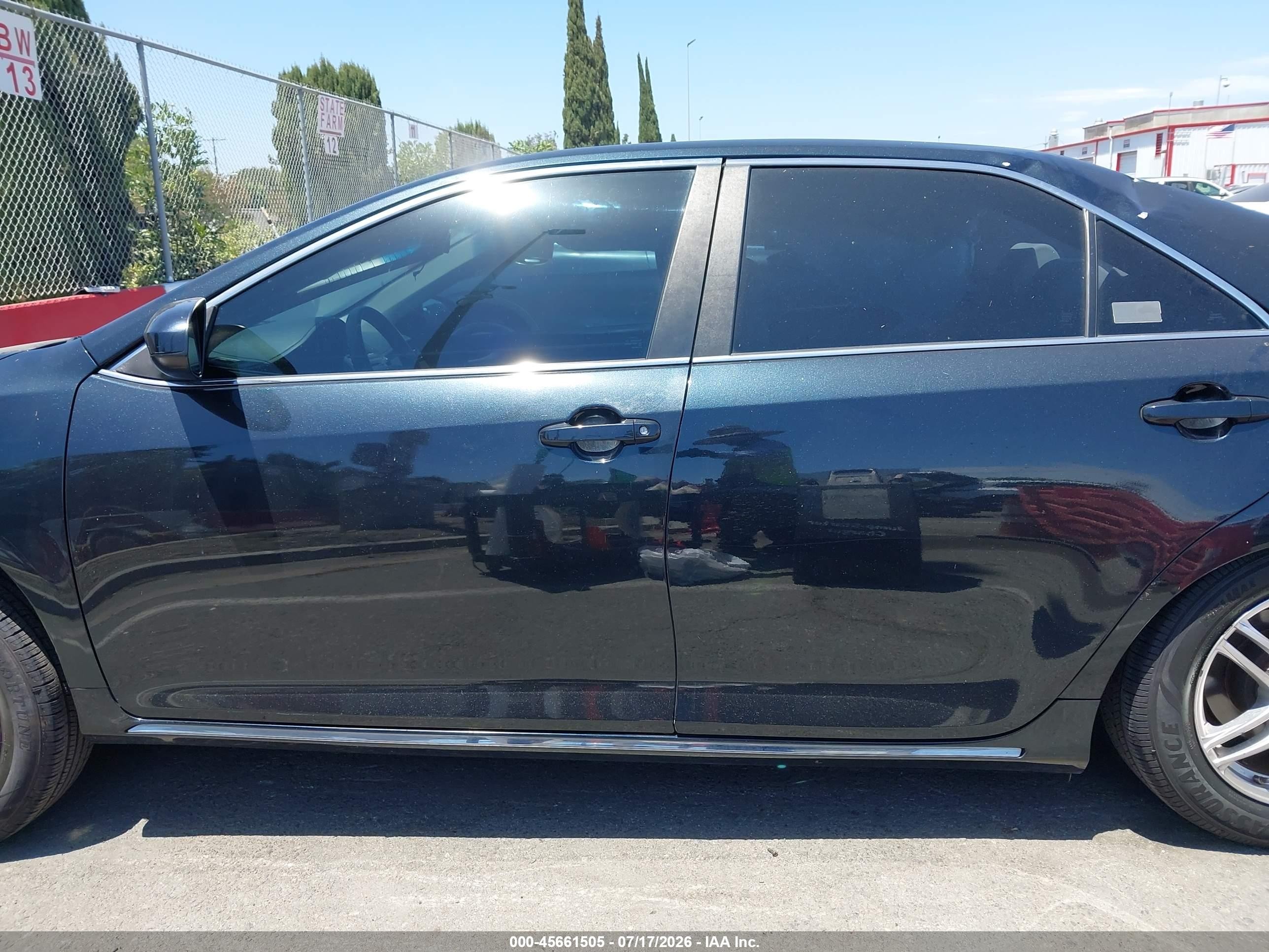 2012 Toyota Camry Le Черный vin: 4T4BF1FK2CR160093