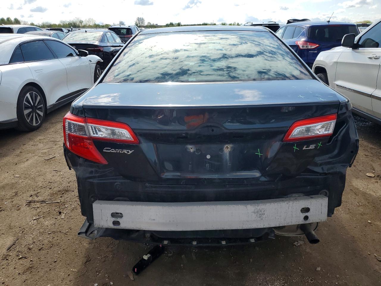 2012 Toyota Camry Le Черный vin: 4T4BF1FK2CR172485