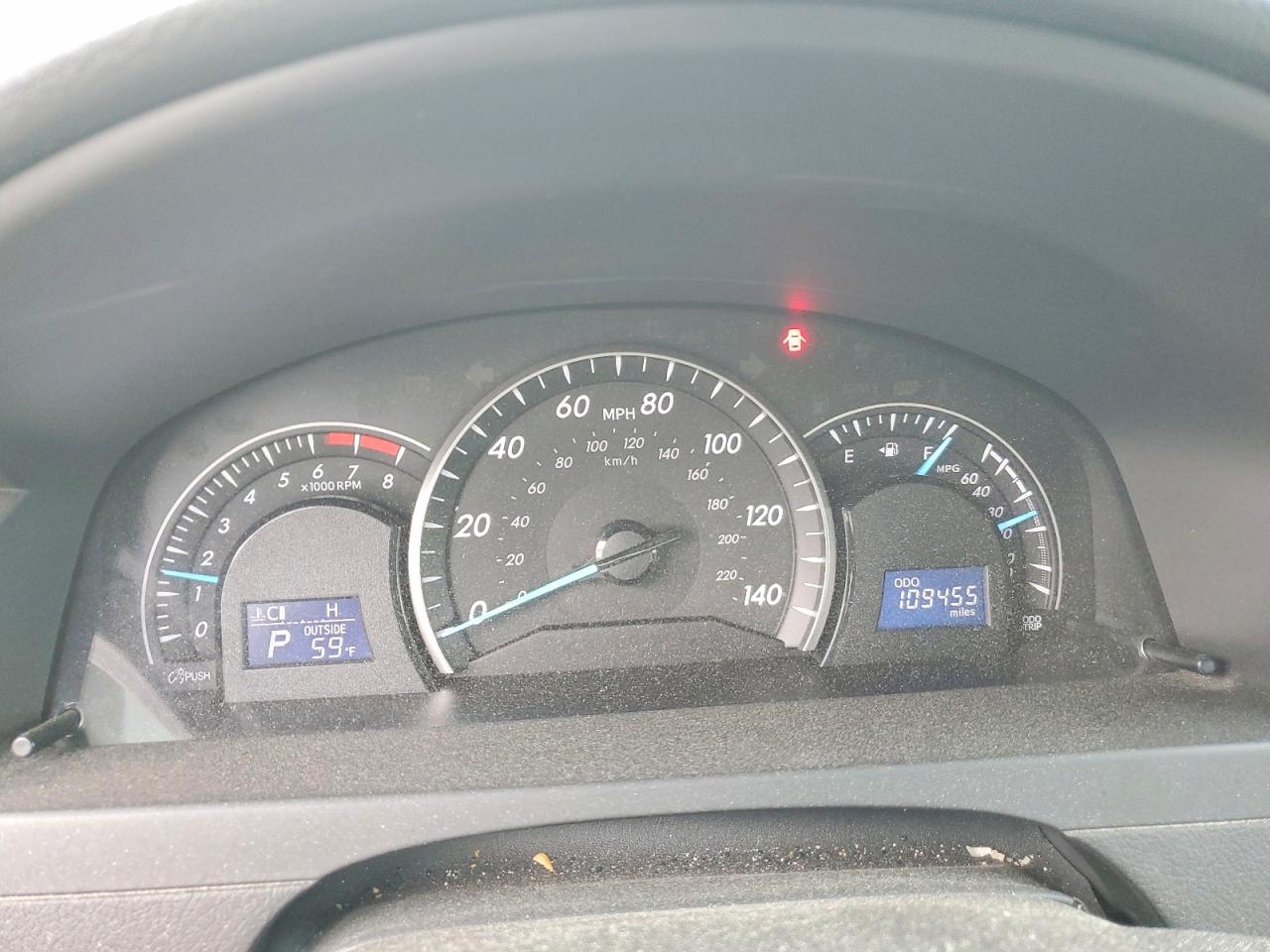 2012 Toyota Camry Le Серебряный vin: 4T4BF1FK2CR177752