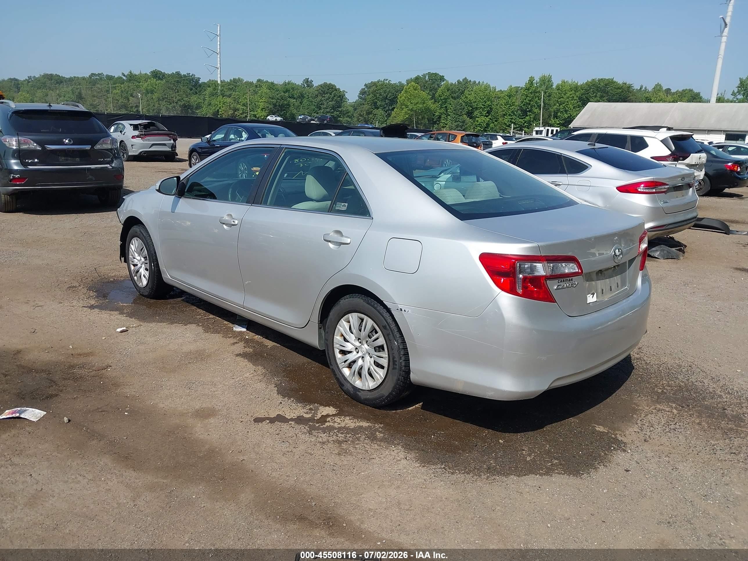 2012 Toyota Camry L Silver vin: 4T4BF1FK2CR180151