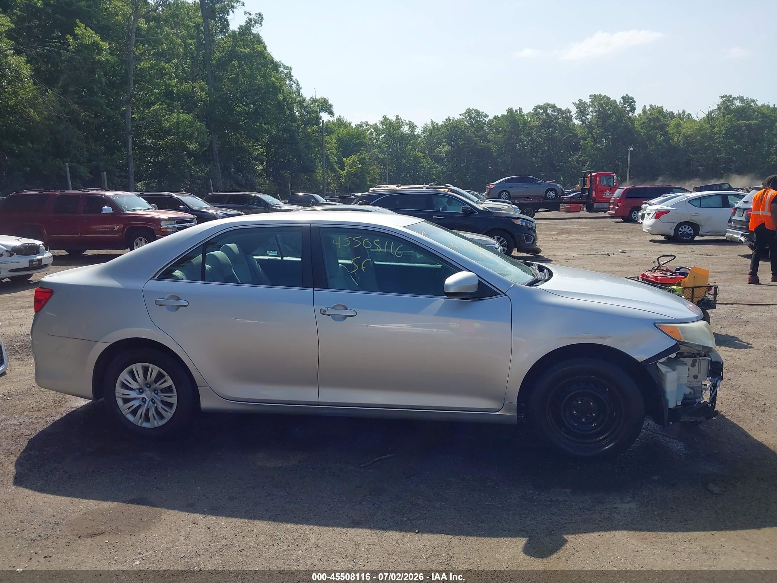 2012 Toyota Camry L Silver vin: 4T4BF1FK2CR180151