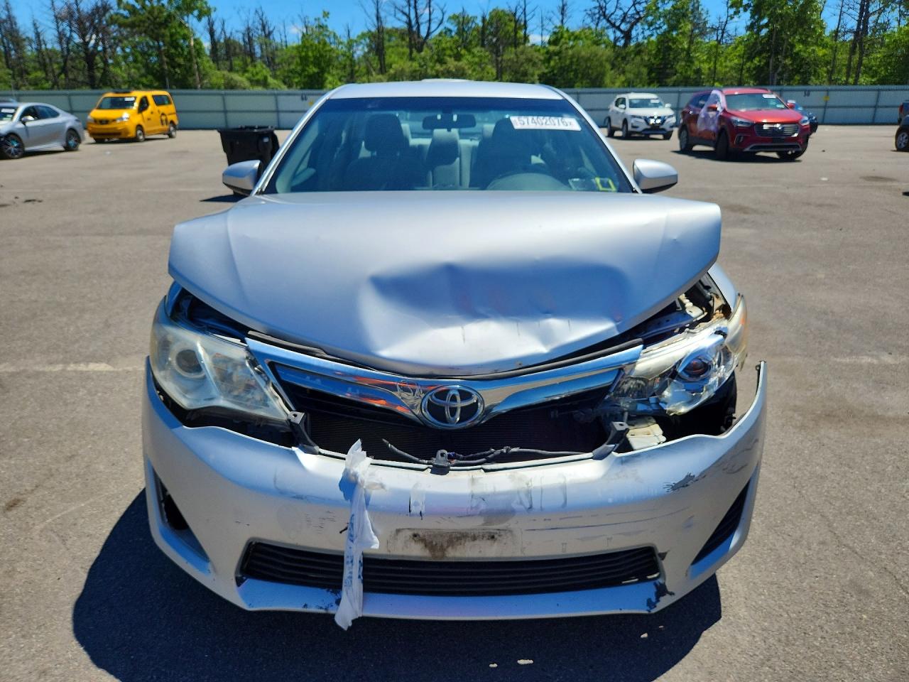 2012 Toyota Camry Le Silver vin: 4T4BF1FK2CR192462