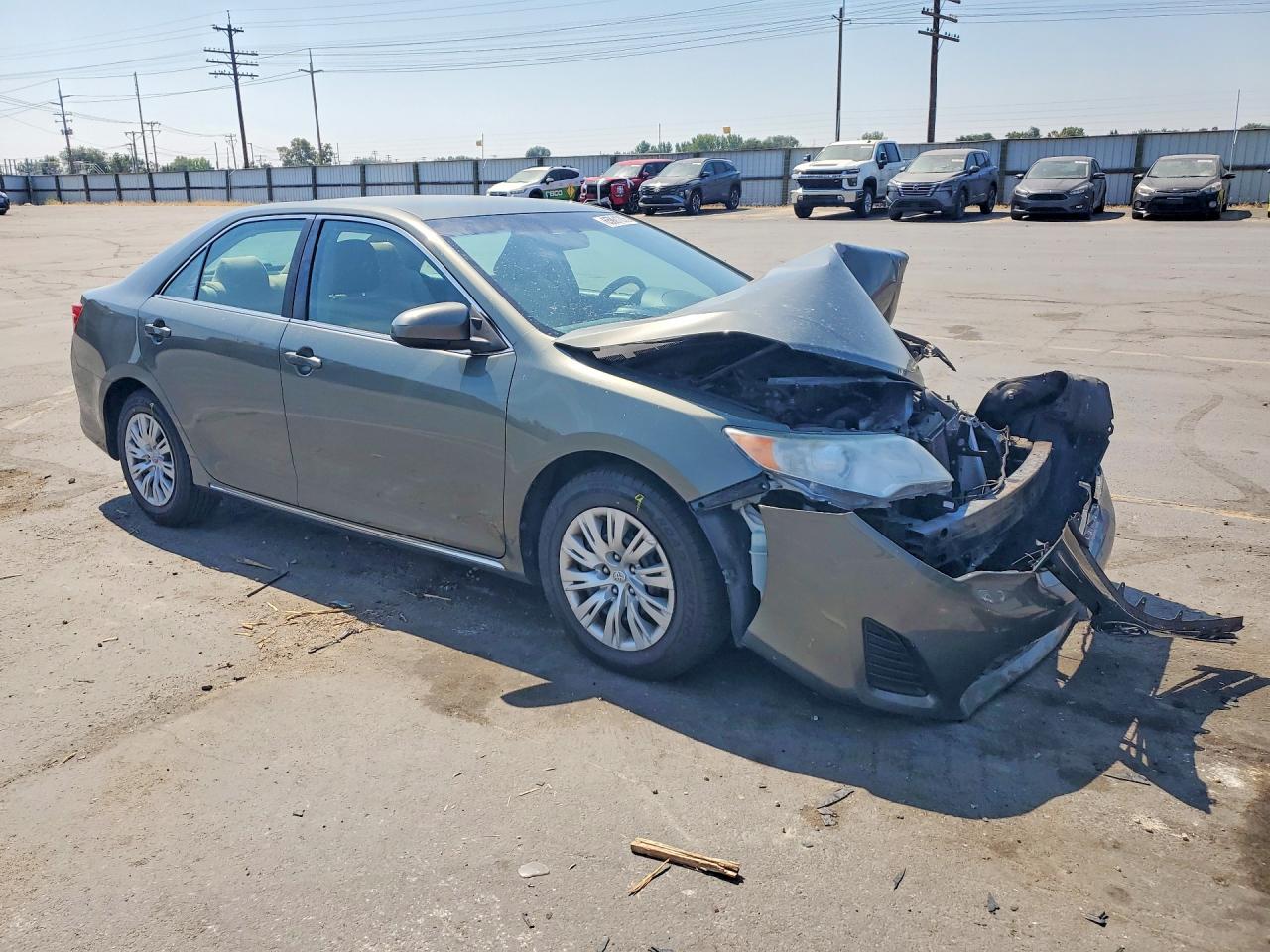2012 Toyota Camry Le Charcoal vin: 4T4BF1FK2CR200561