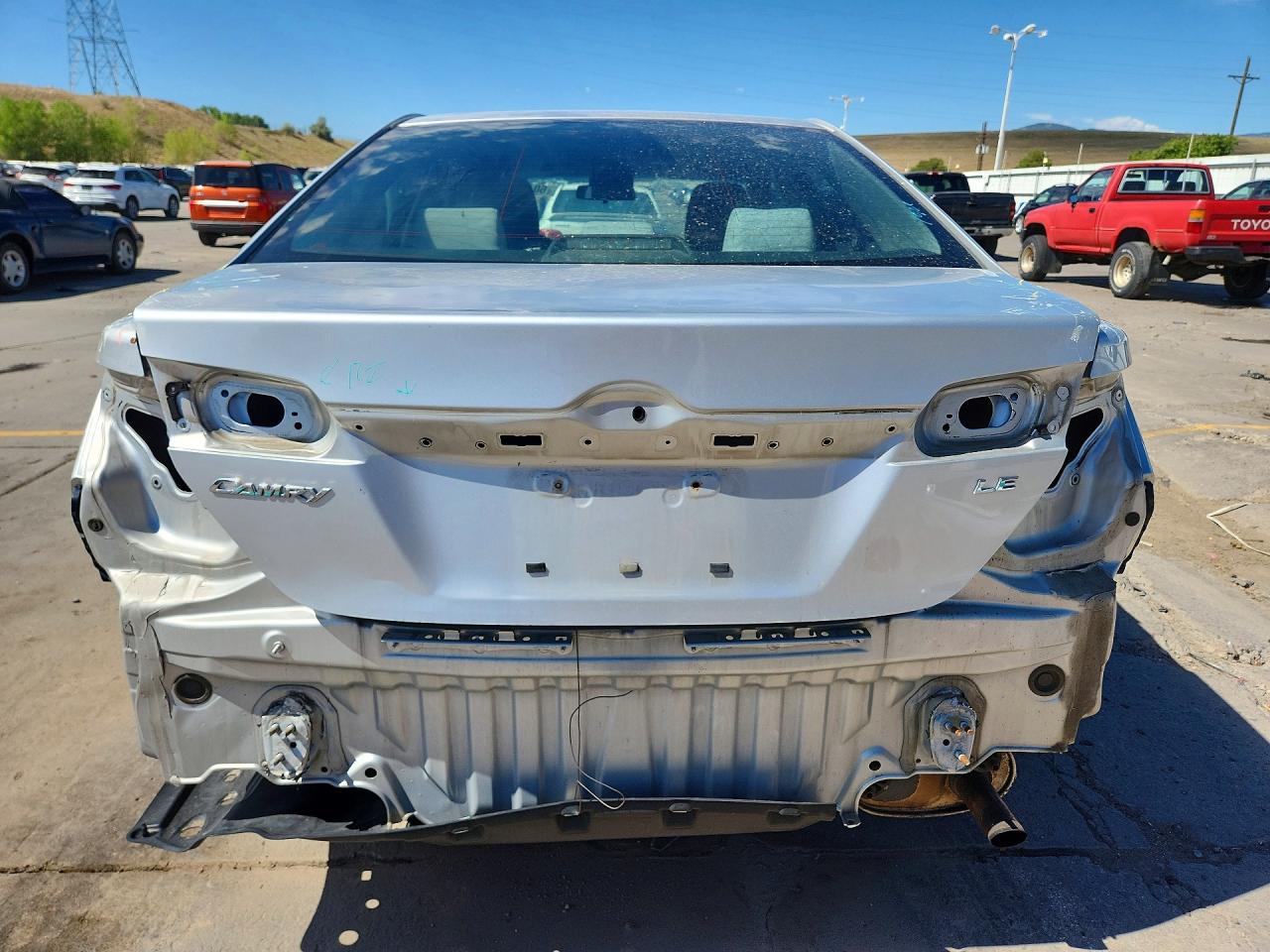 2012 Toyota Camry Le Silver vin: 4T4BF1FK2CR212435