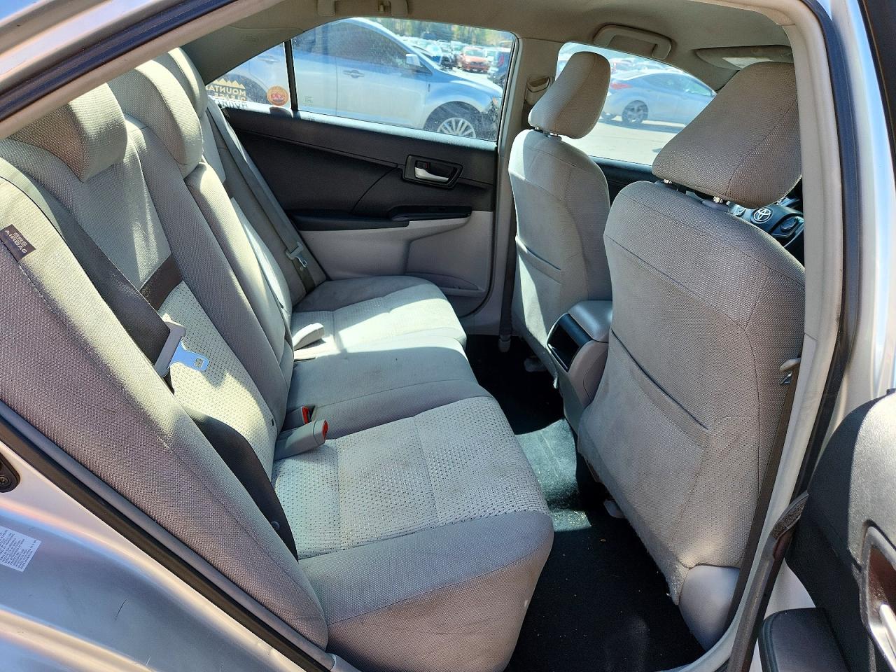 2012 Toyota Camry Le Silver vin: 4T4BF1FK2CR212435