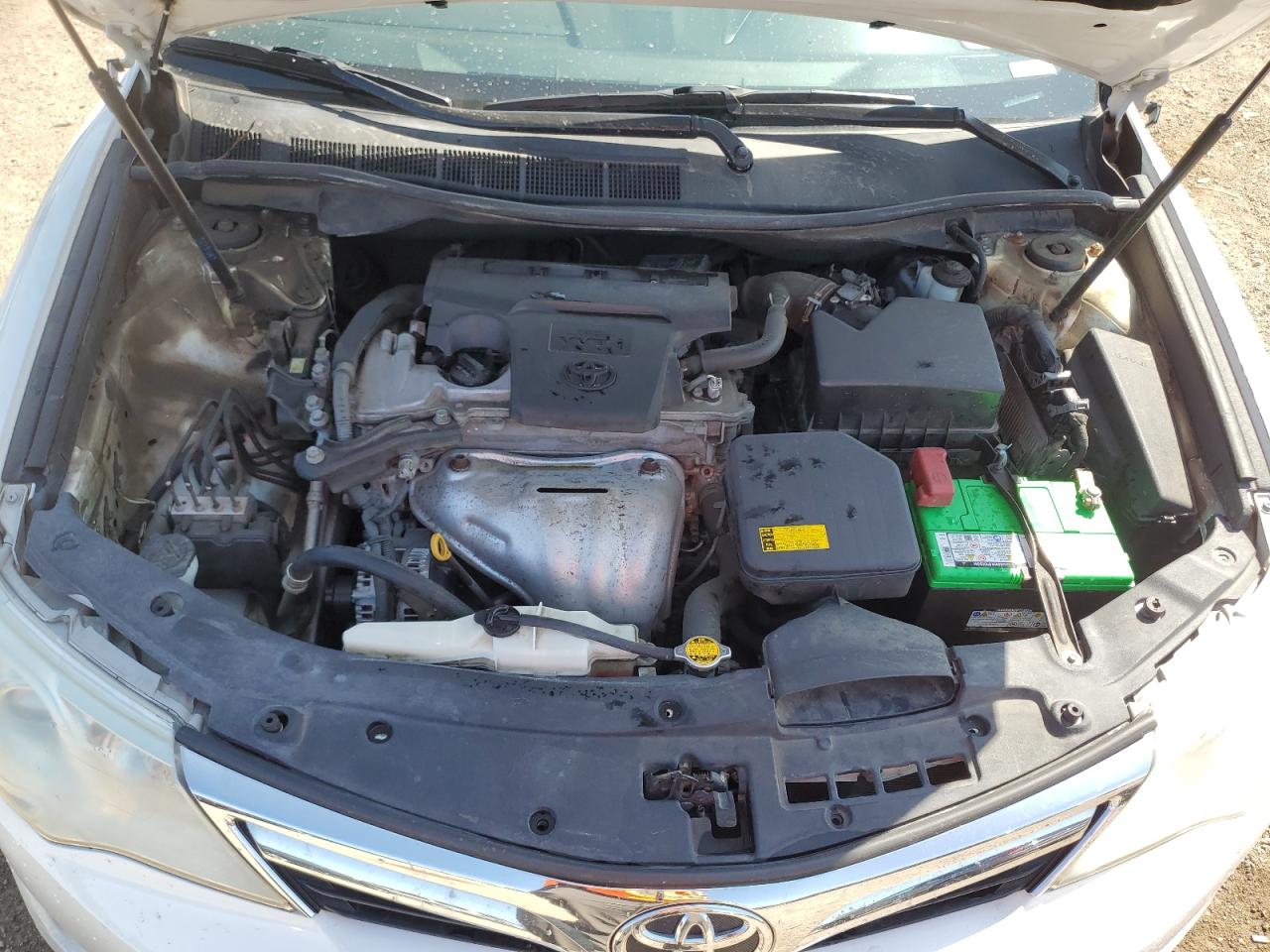 2012 Toyota Camry Xle White vin: 4T4BF1FK2CR232667