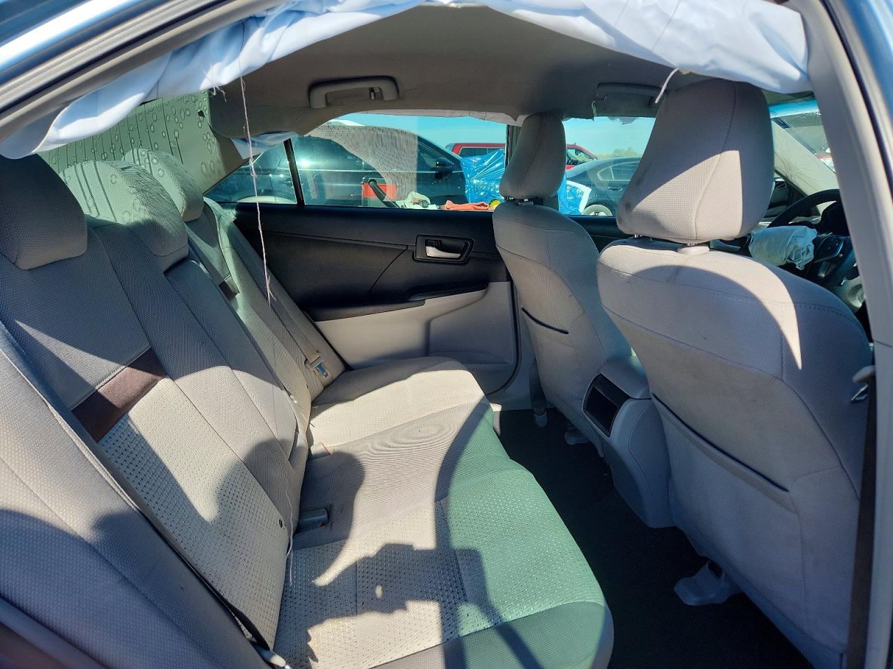2012 Toyota Camry Le Blue vin: 4T4BF1FK2CR237187